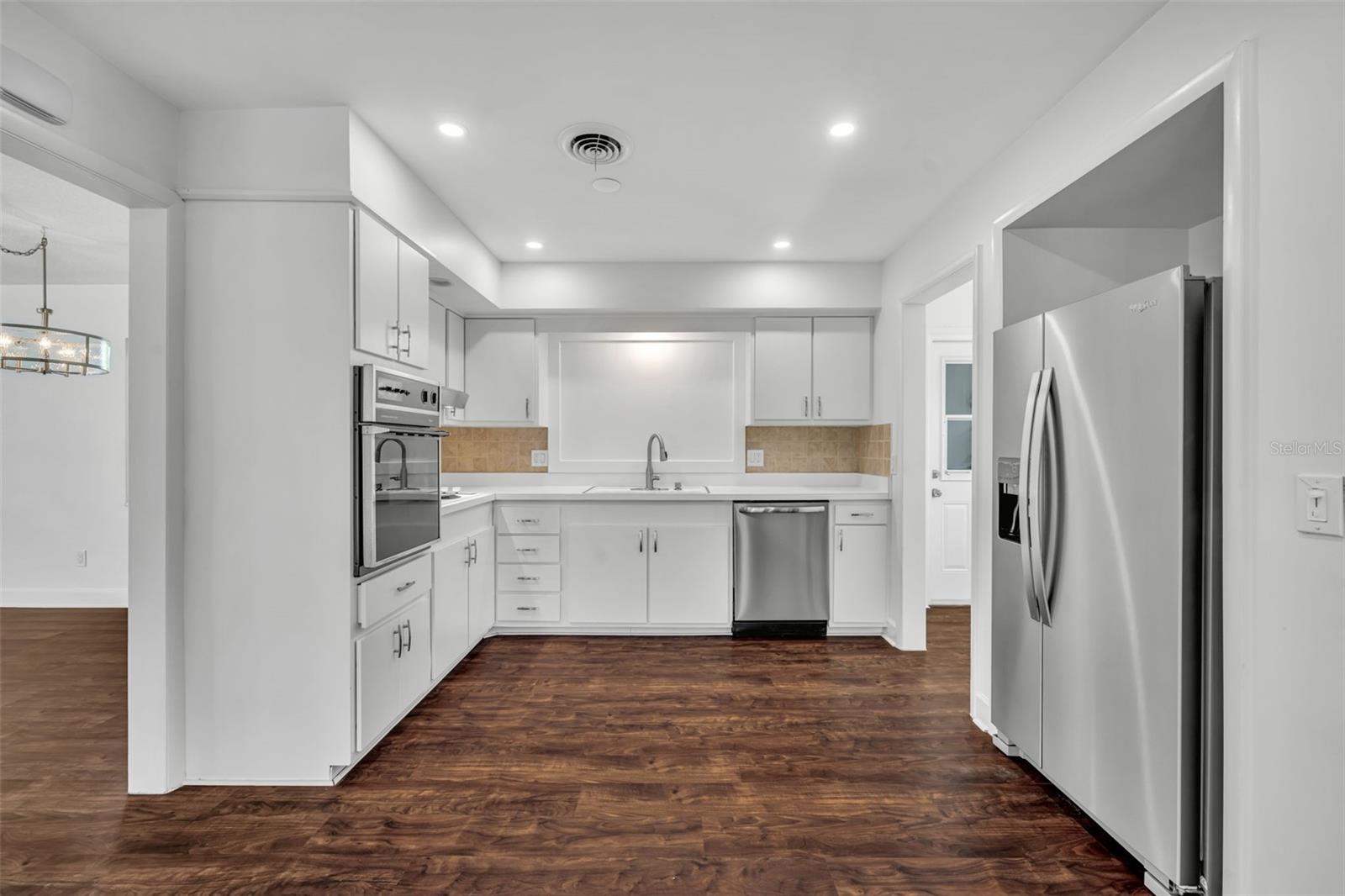 Image 9 of 31 For 2350 Cady Way