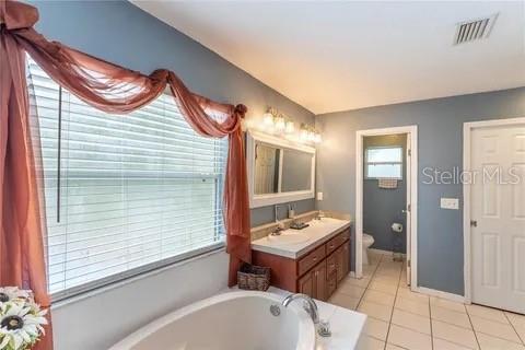 Image 5 of 9 For 168 Lake Daisy Terrace