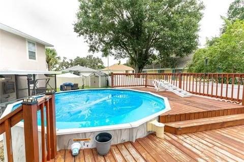 Image 8 of 9 For 168 Lake Daisy Terrace