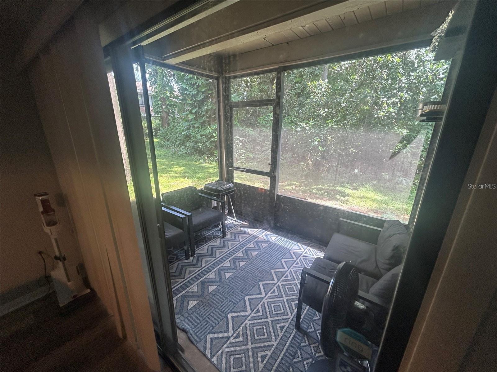 Image 10 of 10 For 5137 Eaglesmere Drive E05