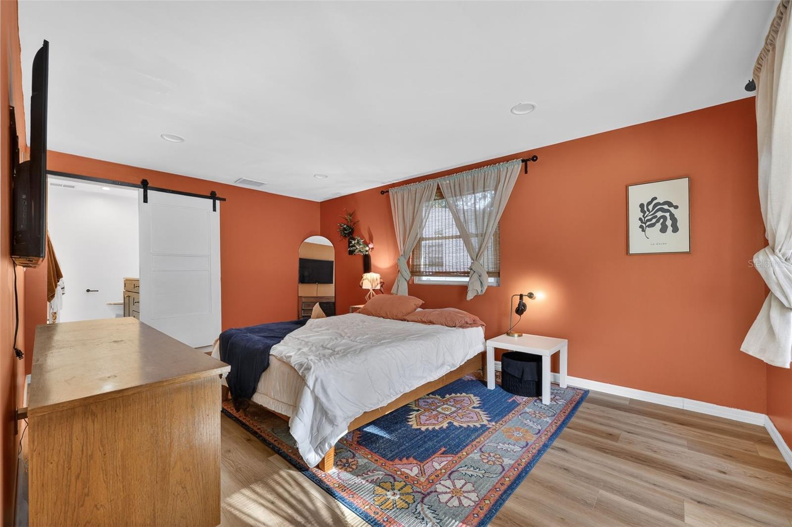 Image 22 of 33 For 1209 Crenshaw Street