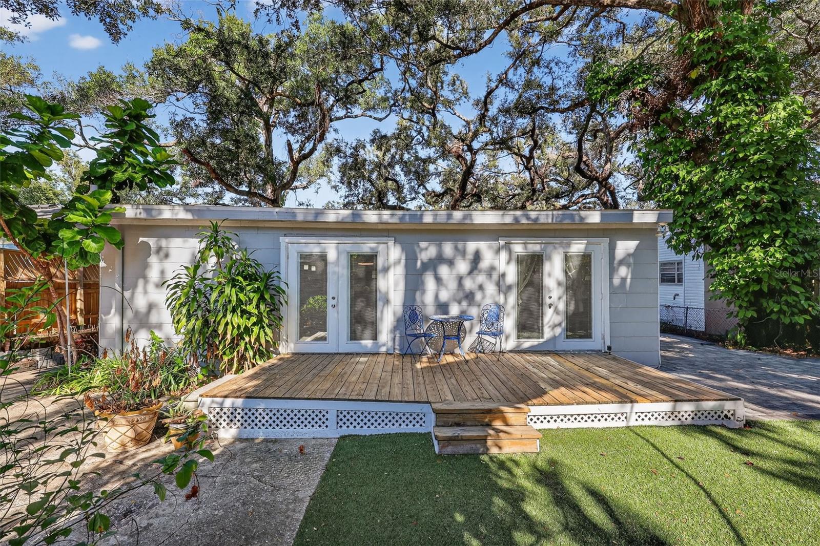 Image 31 of 33 For 1209 Crenshaw Street