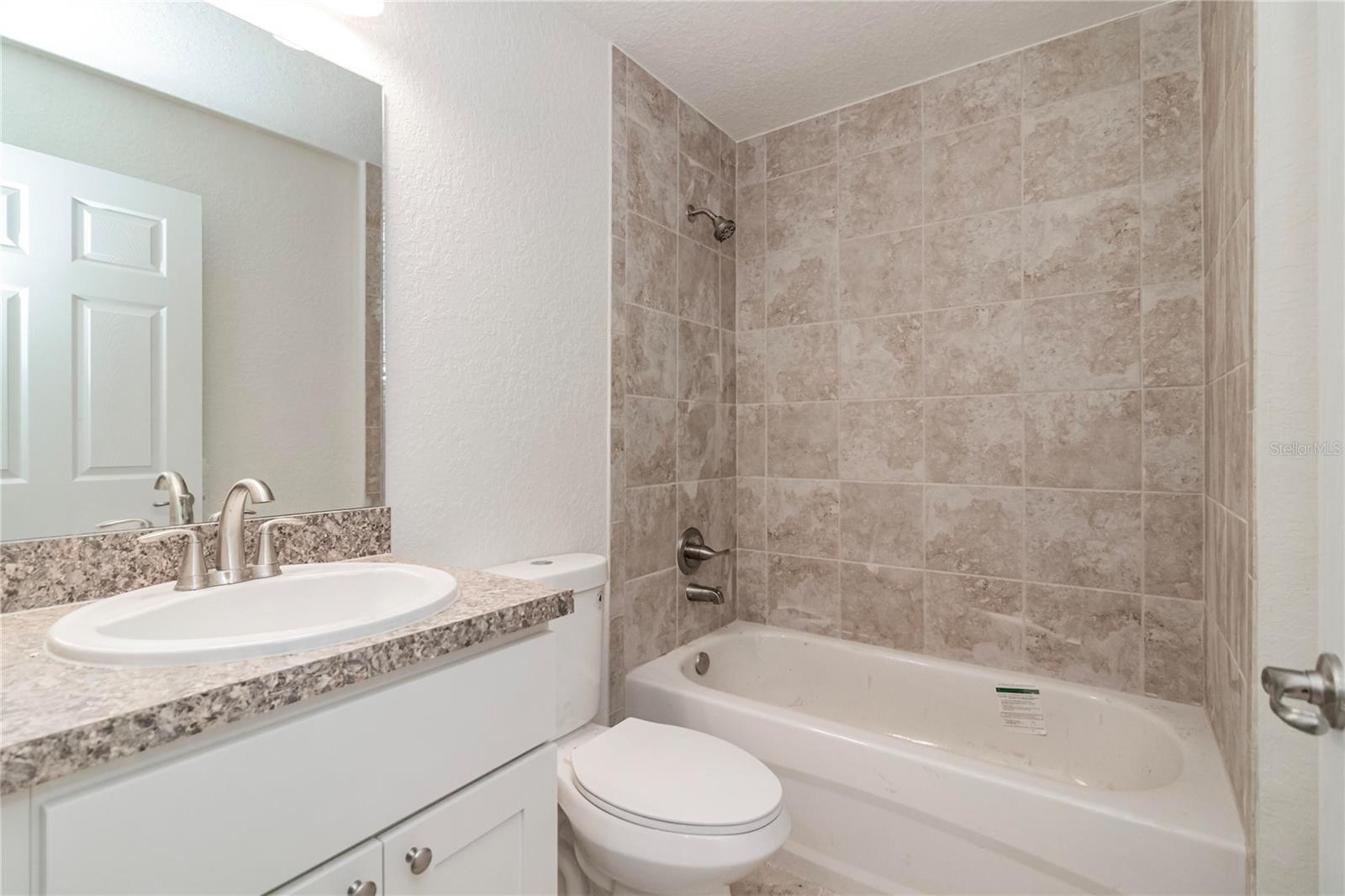 Image 23 of 35 For 61 Larch Run