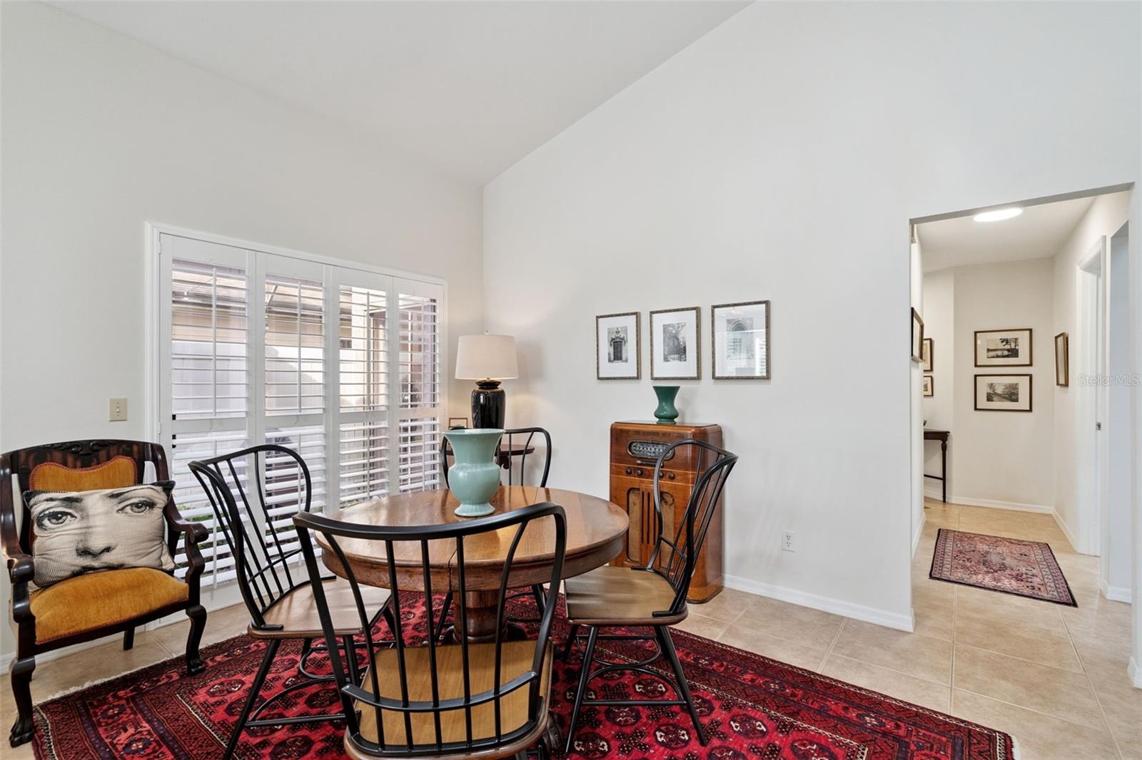 Image 12 of 63 For 248 New Waterford Place