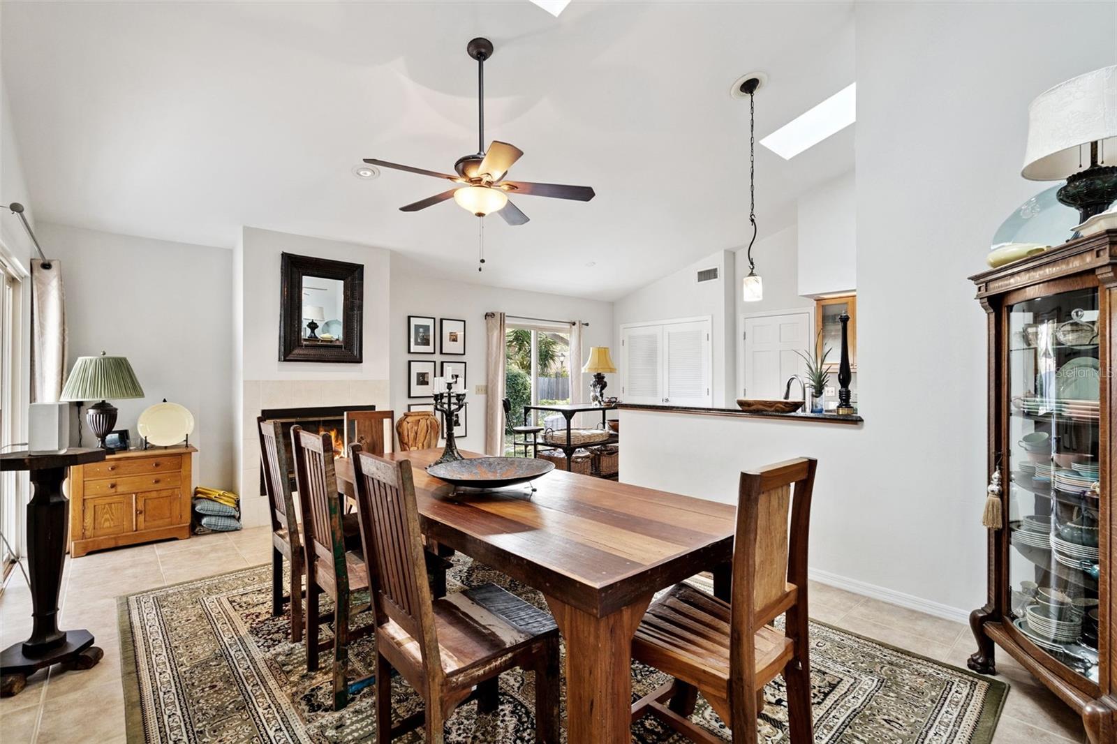 Image 14 of 63 For 248 New Waterford Place