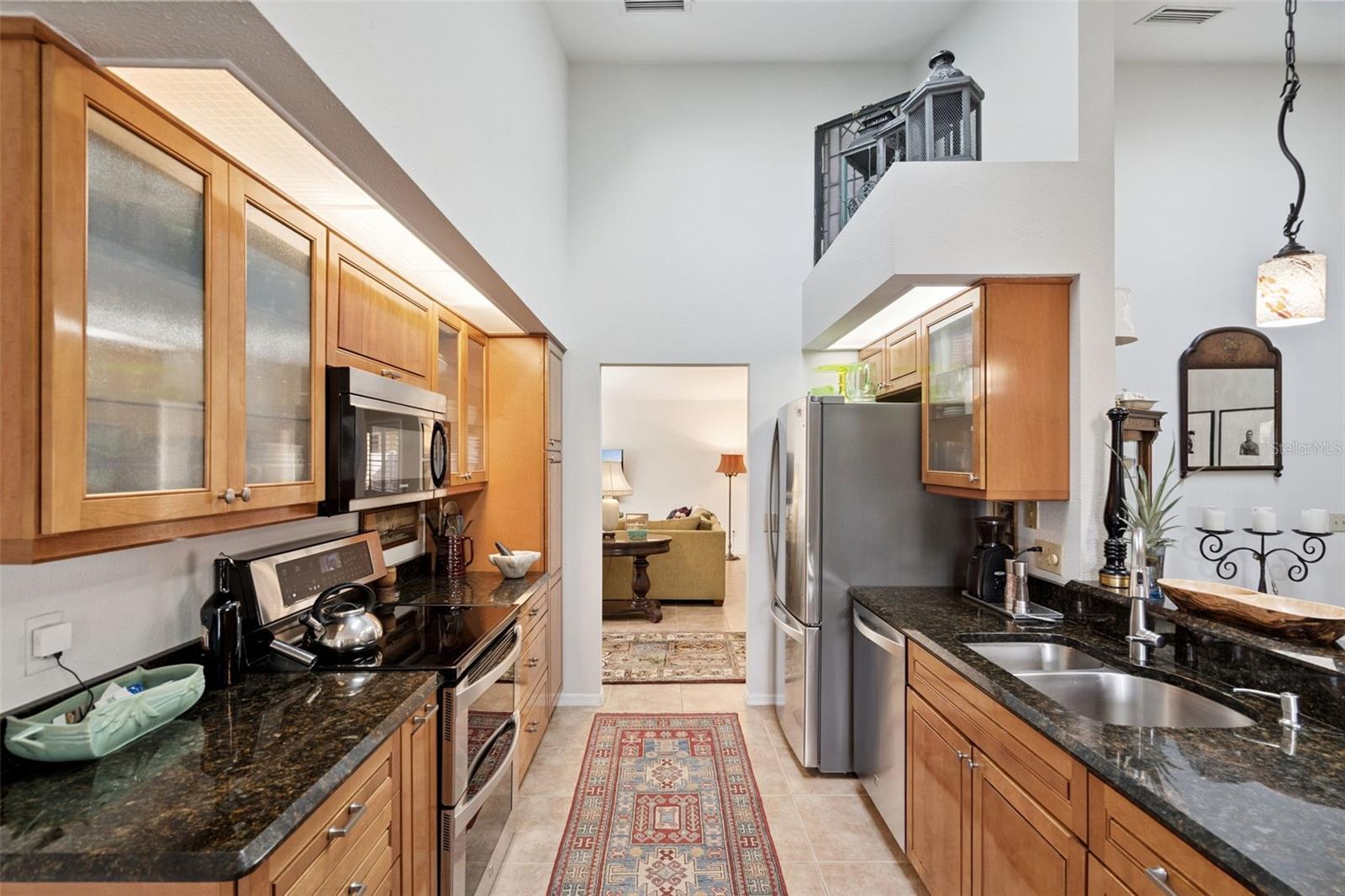 Image 19 of 63 For 248 New Waterford Place