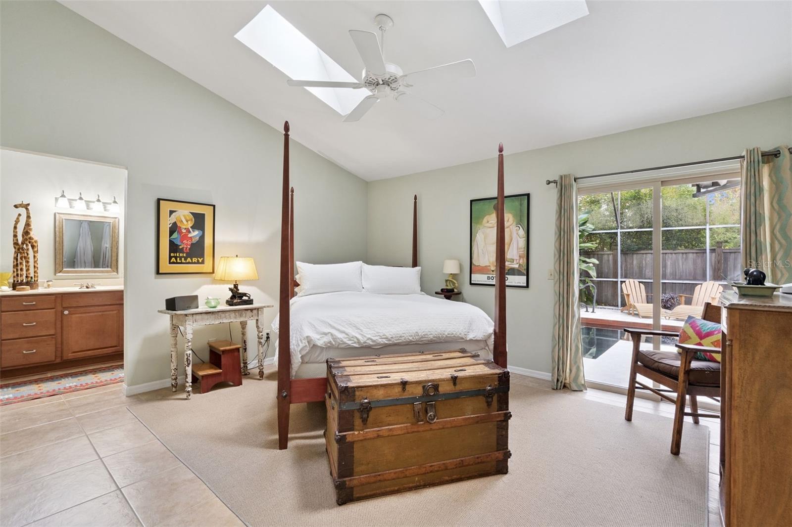 Image 23 of 63 For 248 New Waterford Place