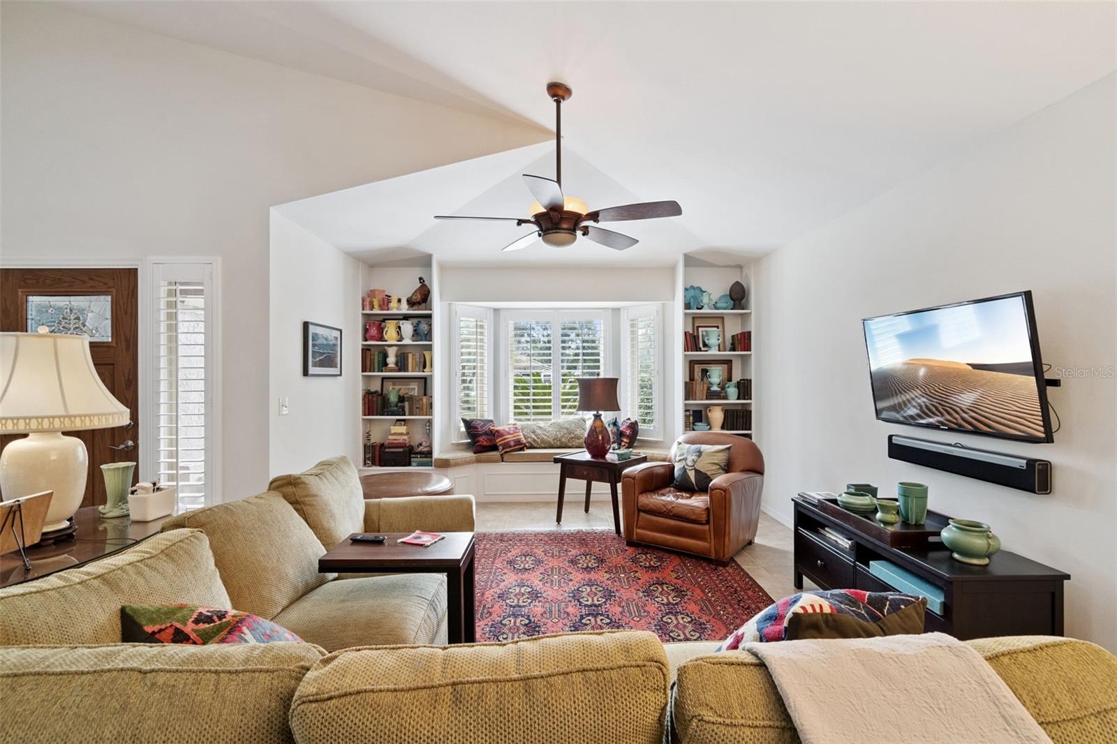 Image 3 of 63 For 248 New Waterford Place