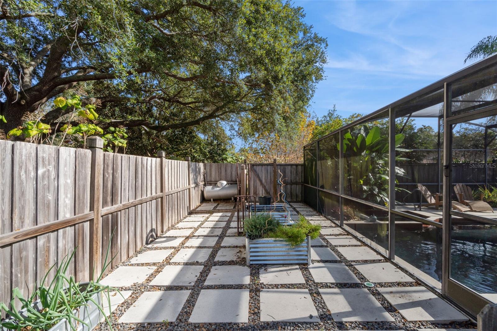 Image 43 of 63 For 248 New Waterford Place