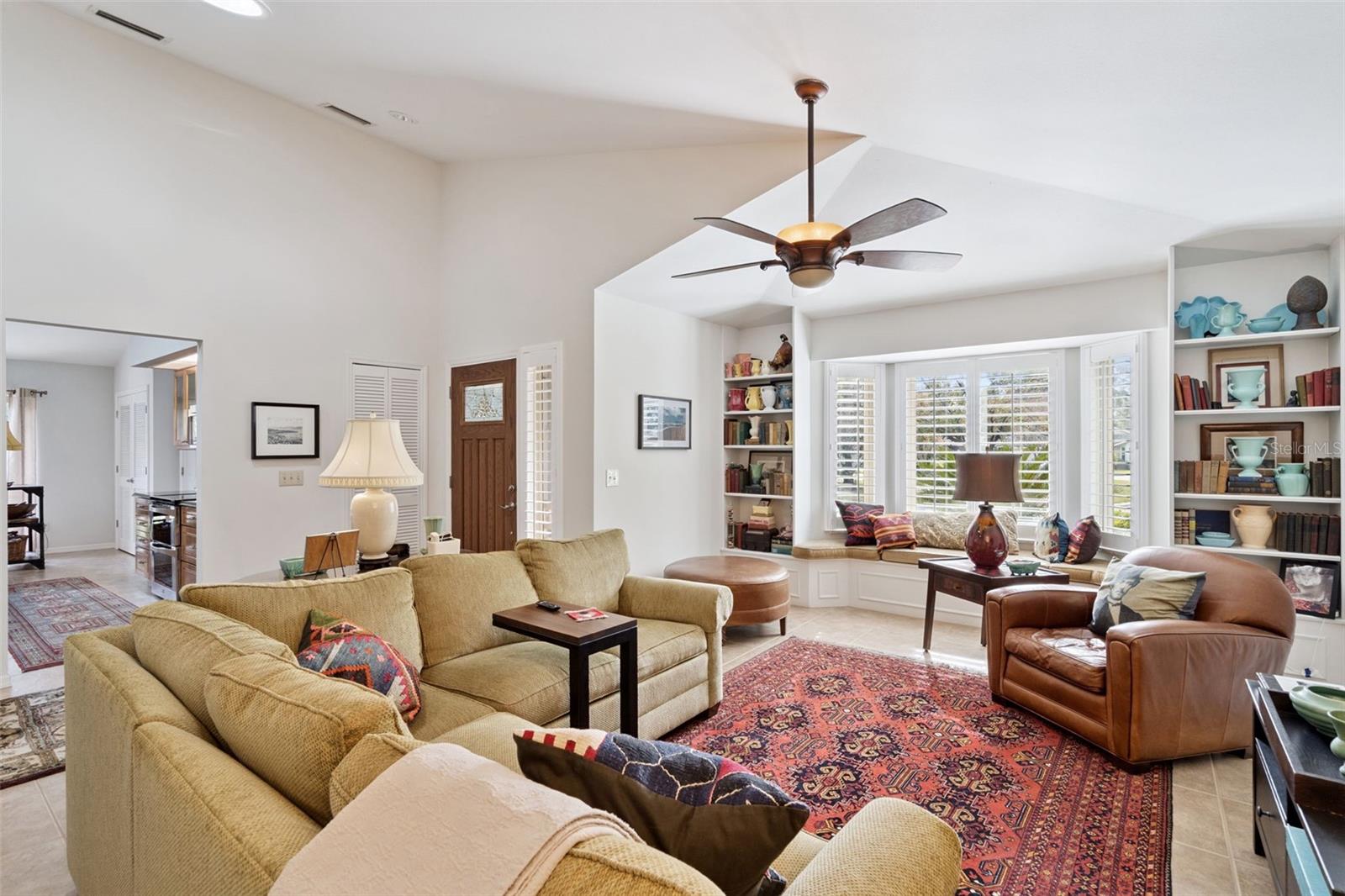 Image 5 of 63 For 248 New Waterford Place