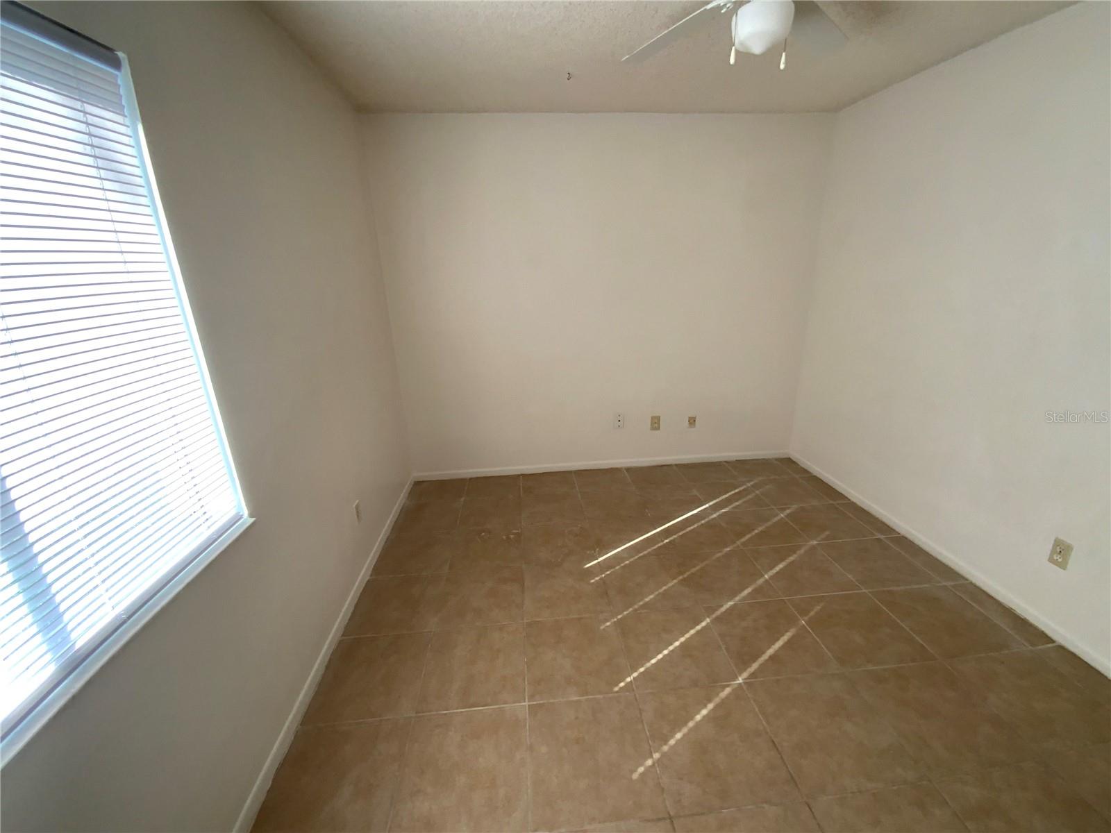 Image 15 of 41 For 6132 Sandcrest Circle