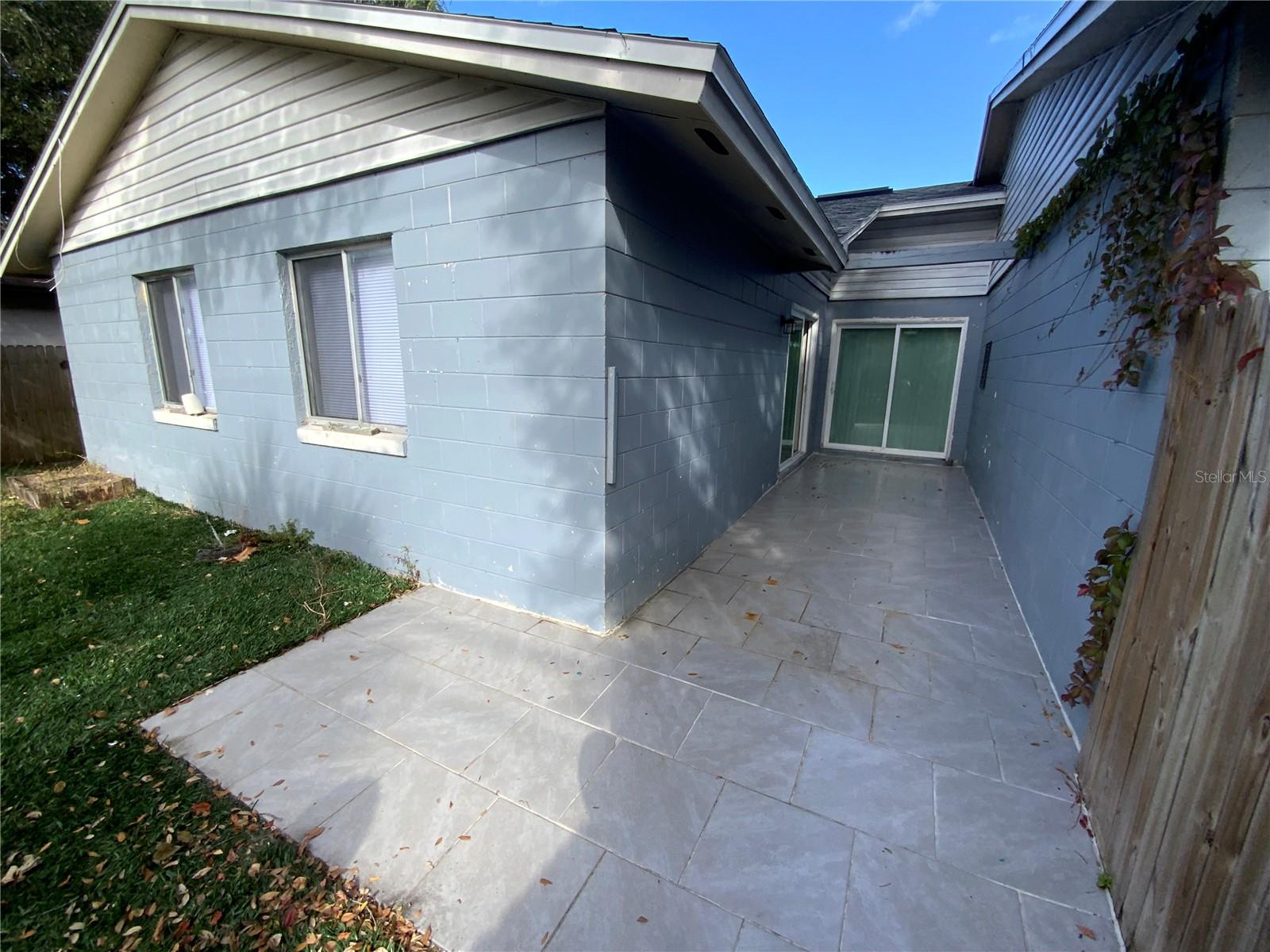 Image 20 of 41 For 6132 Sandcrest Circle