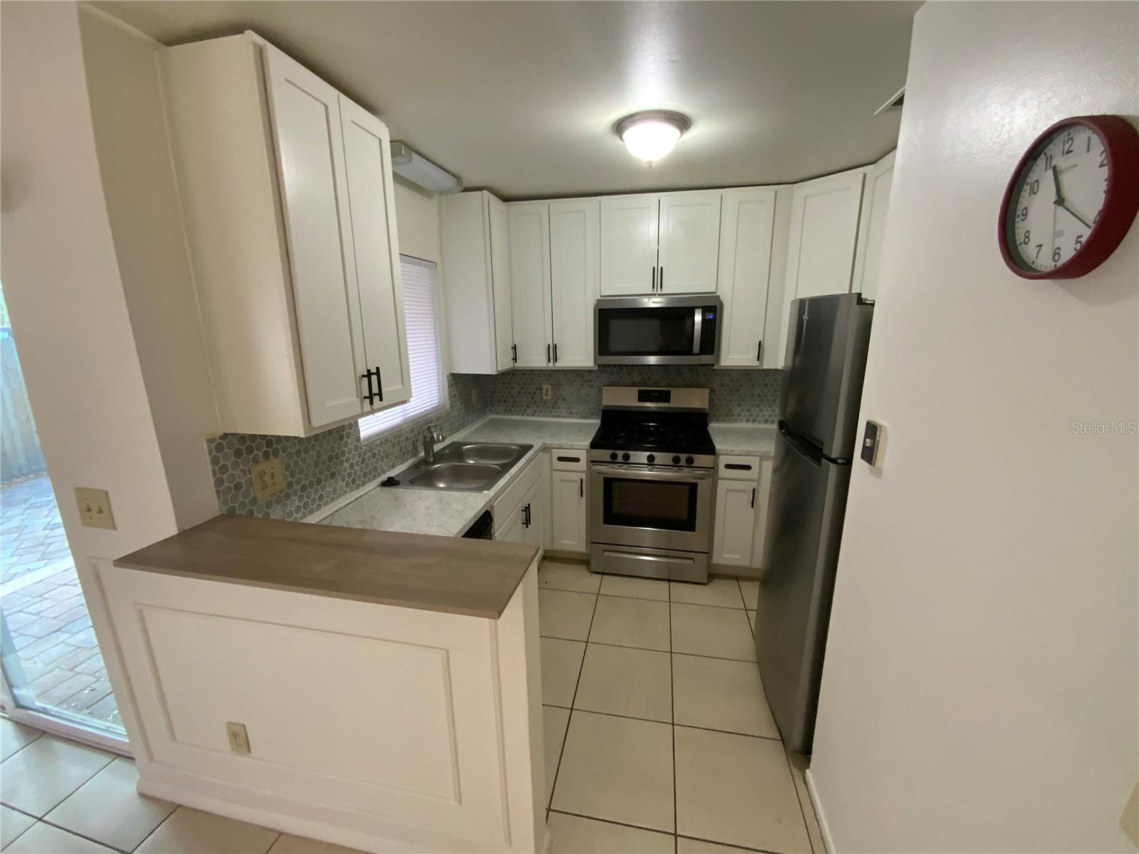 Image 30 of 41 For 6132 Sandcrest Circle