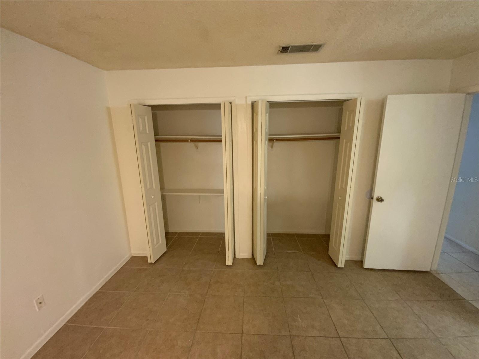 Image 8 of 41 For 6132 Sandcrest Circle