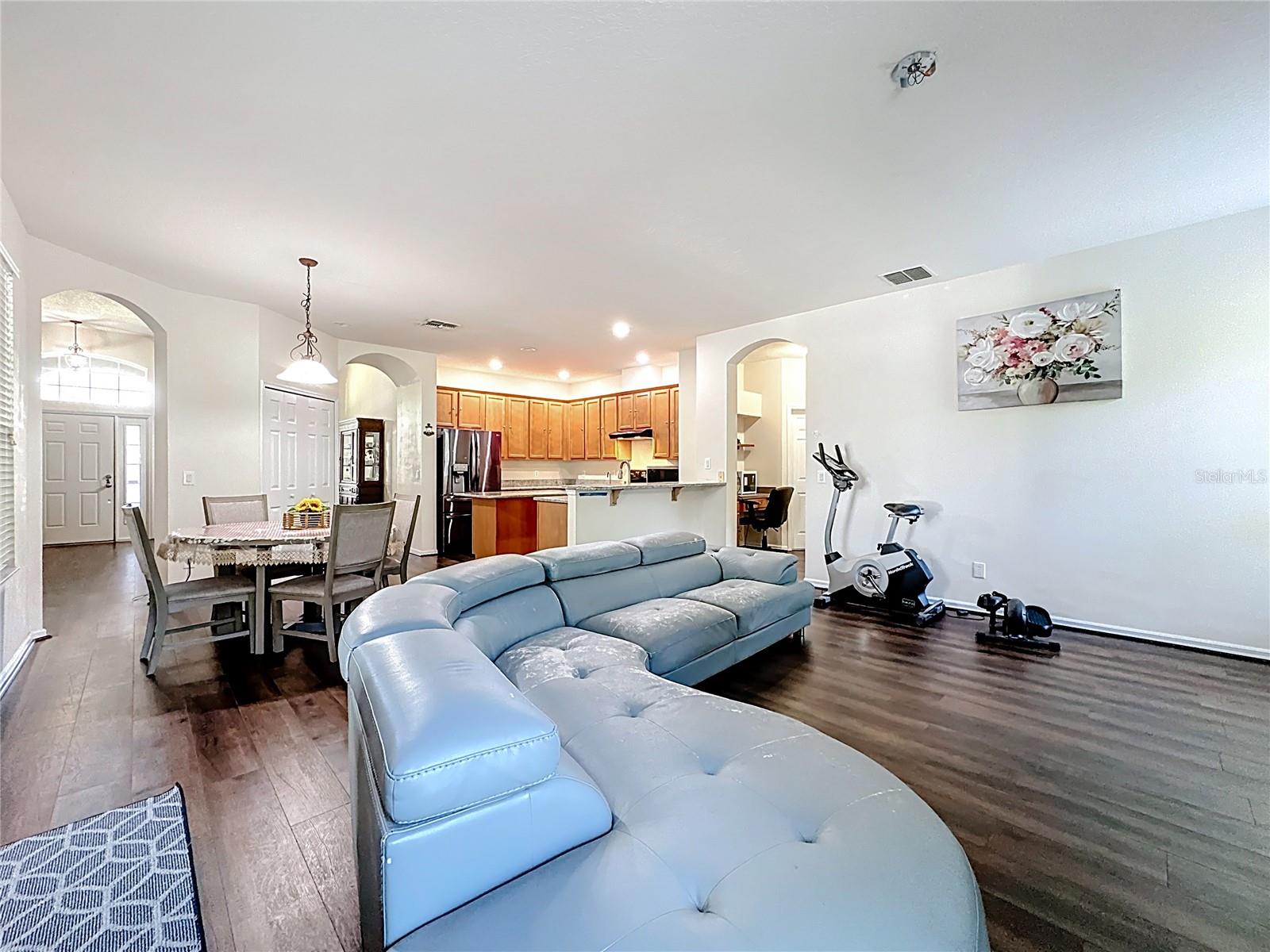 Image 29 of 72 For 3104 Conrad Court