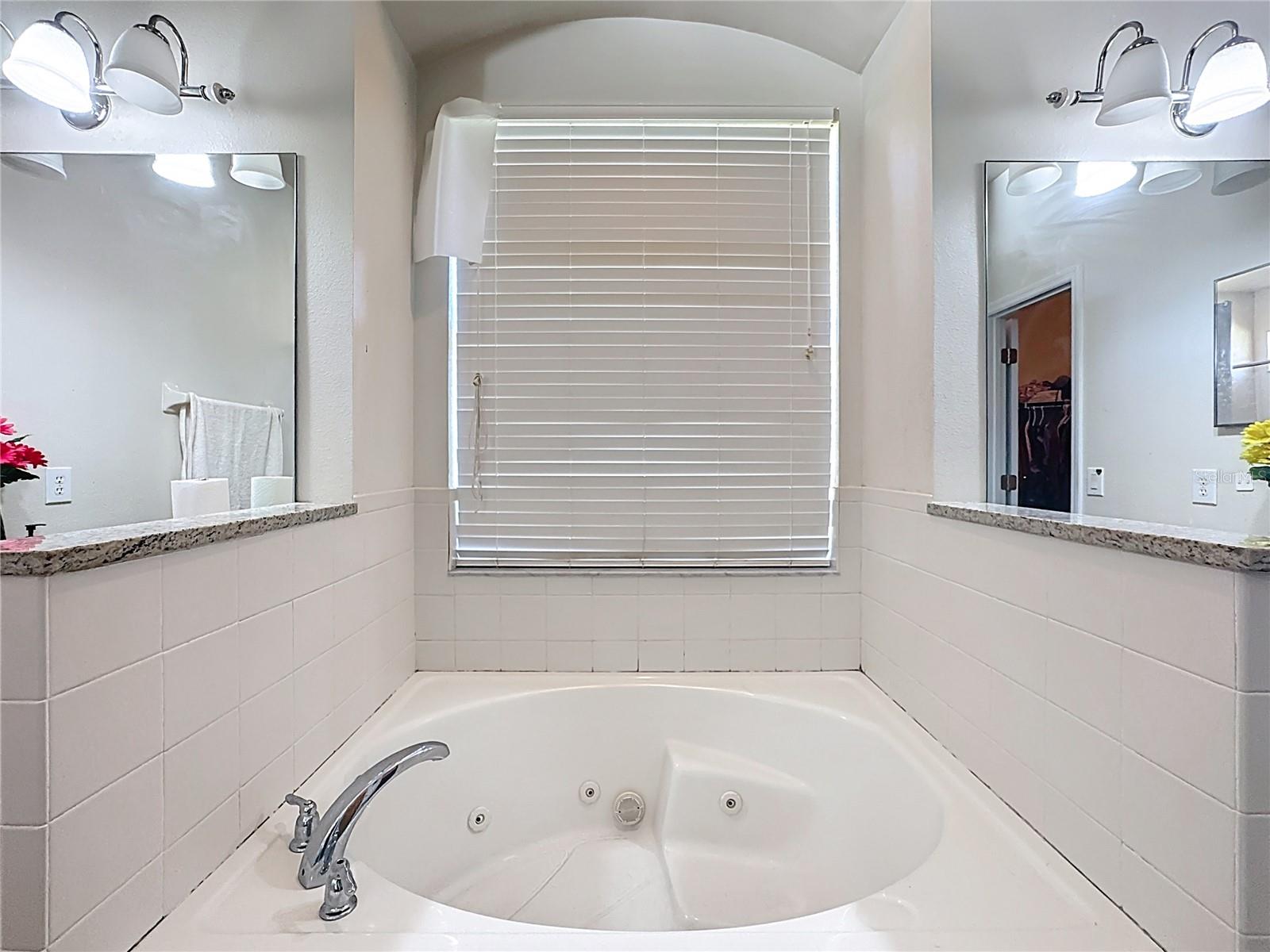 Image 39 of 72 For 3104 Conrad Court