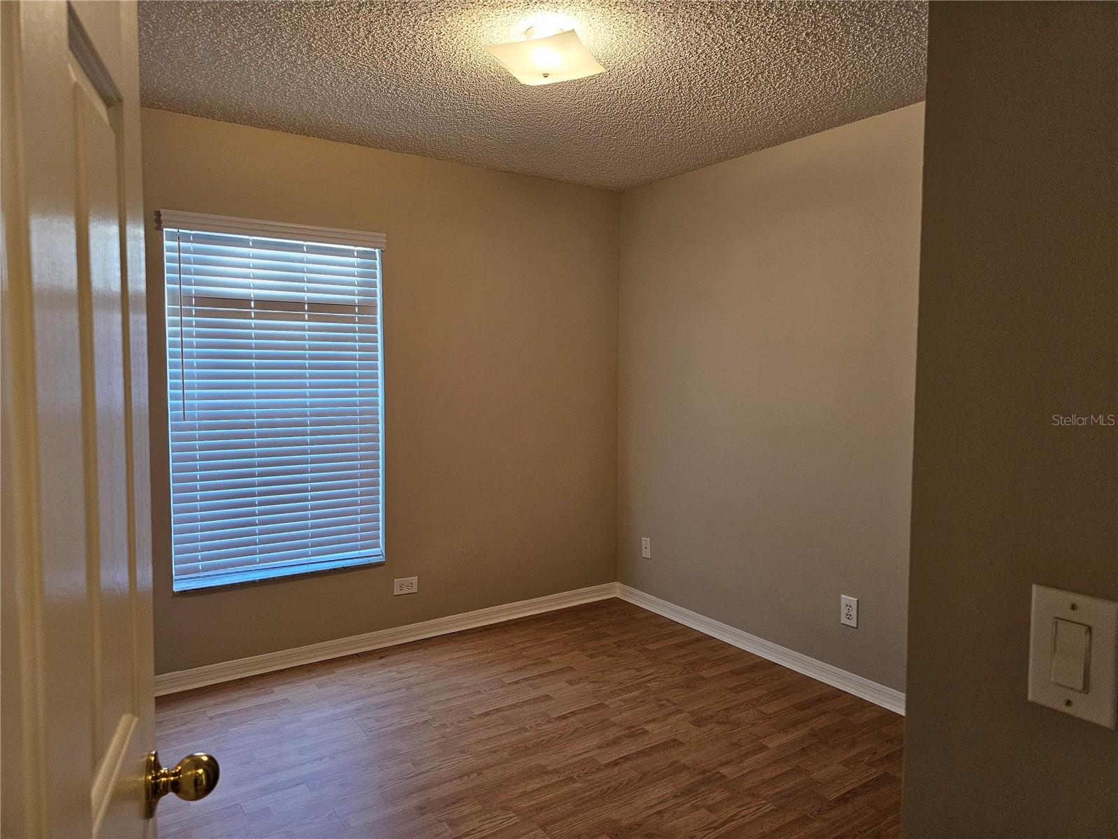 Image 10 of 18 For 9157 Fort Jefferson Boulevard