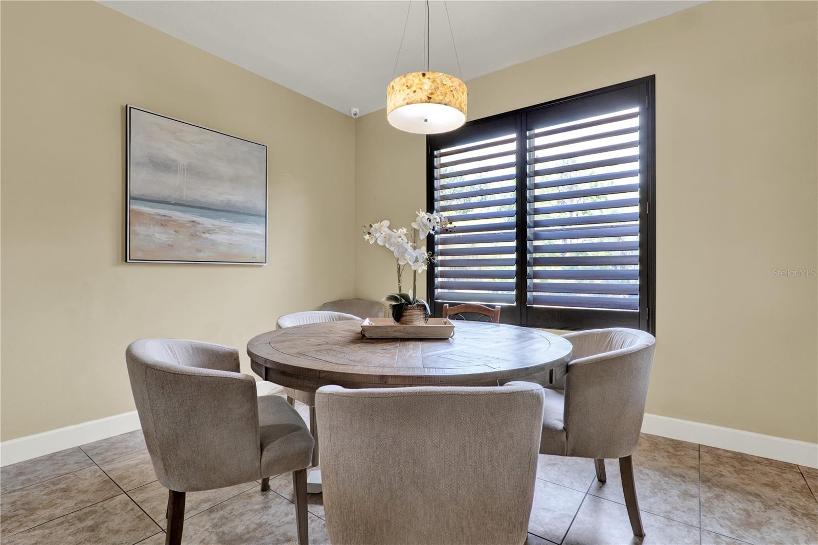 Image 12 of 53 For 955 Holly Springs Terrace