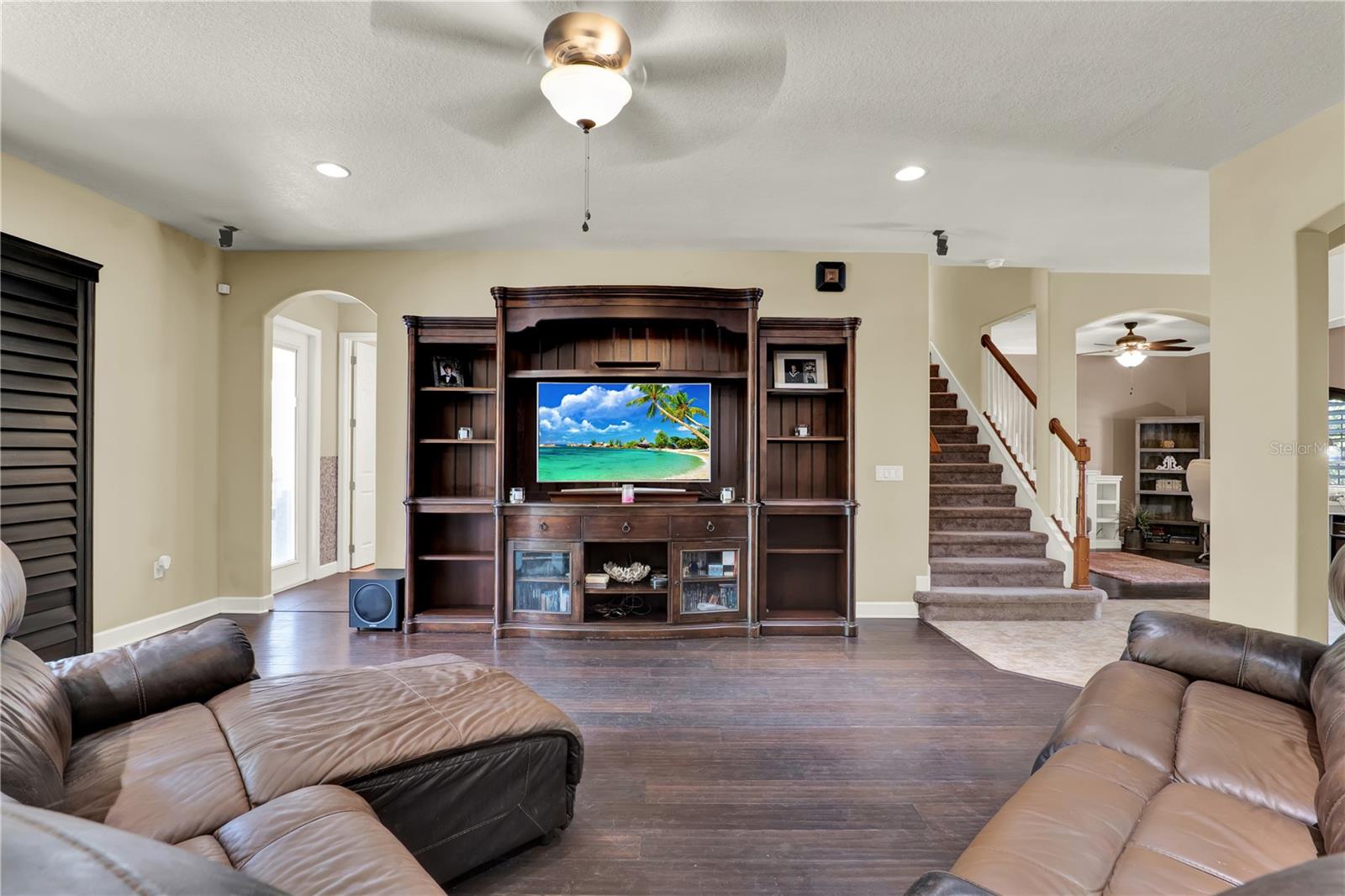 Image 14 of 53 For 955 Holly Springs Terrace