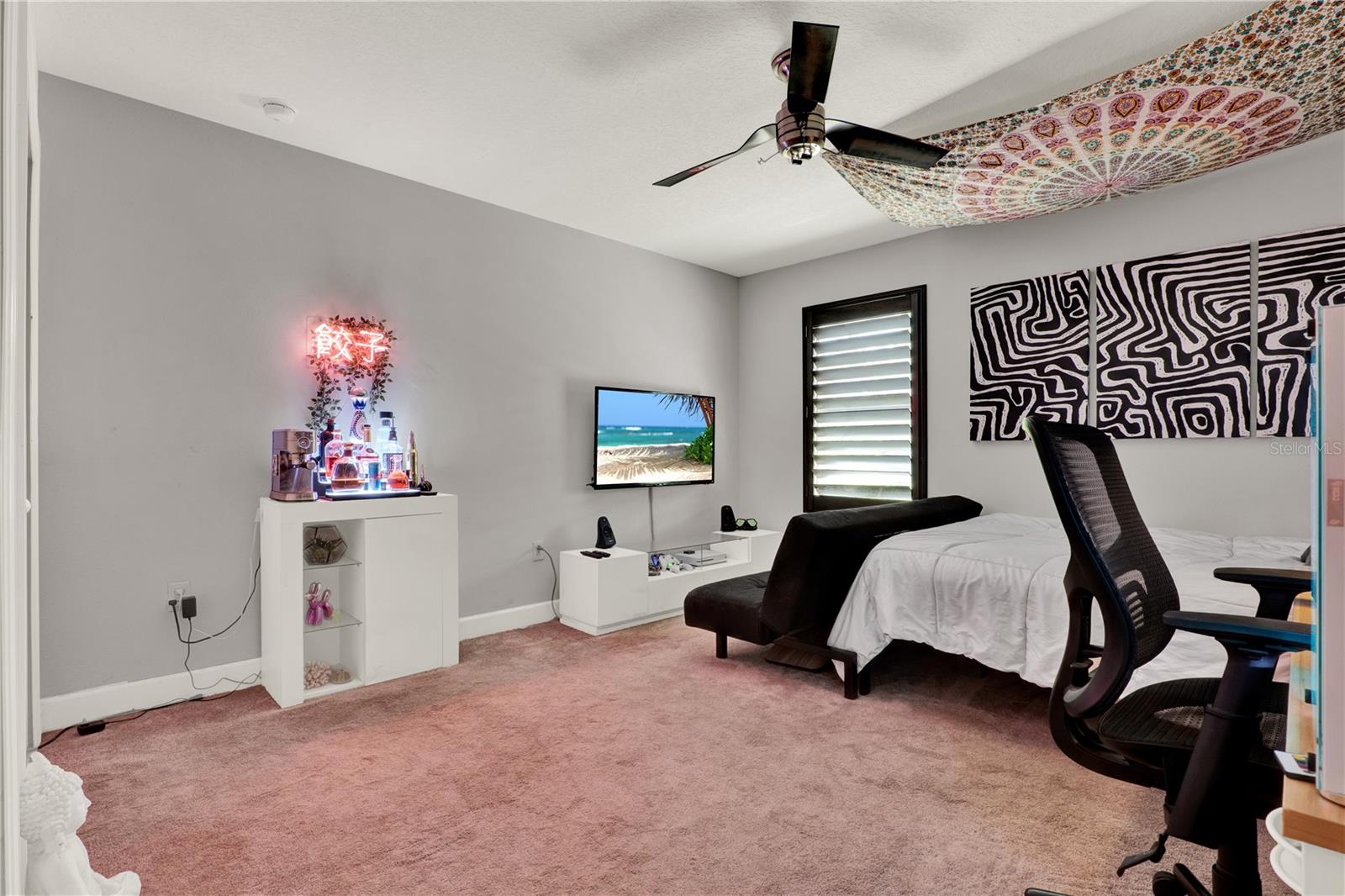 Image 28 of 53 For 955 Holly Springs Terrace