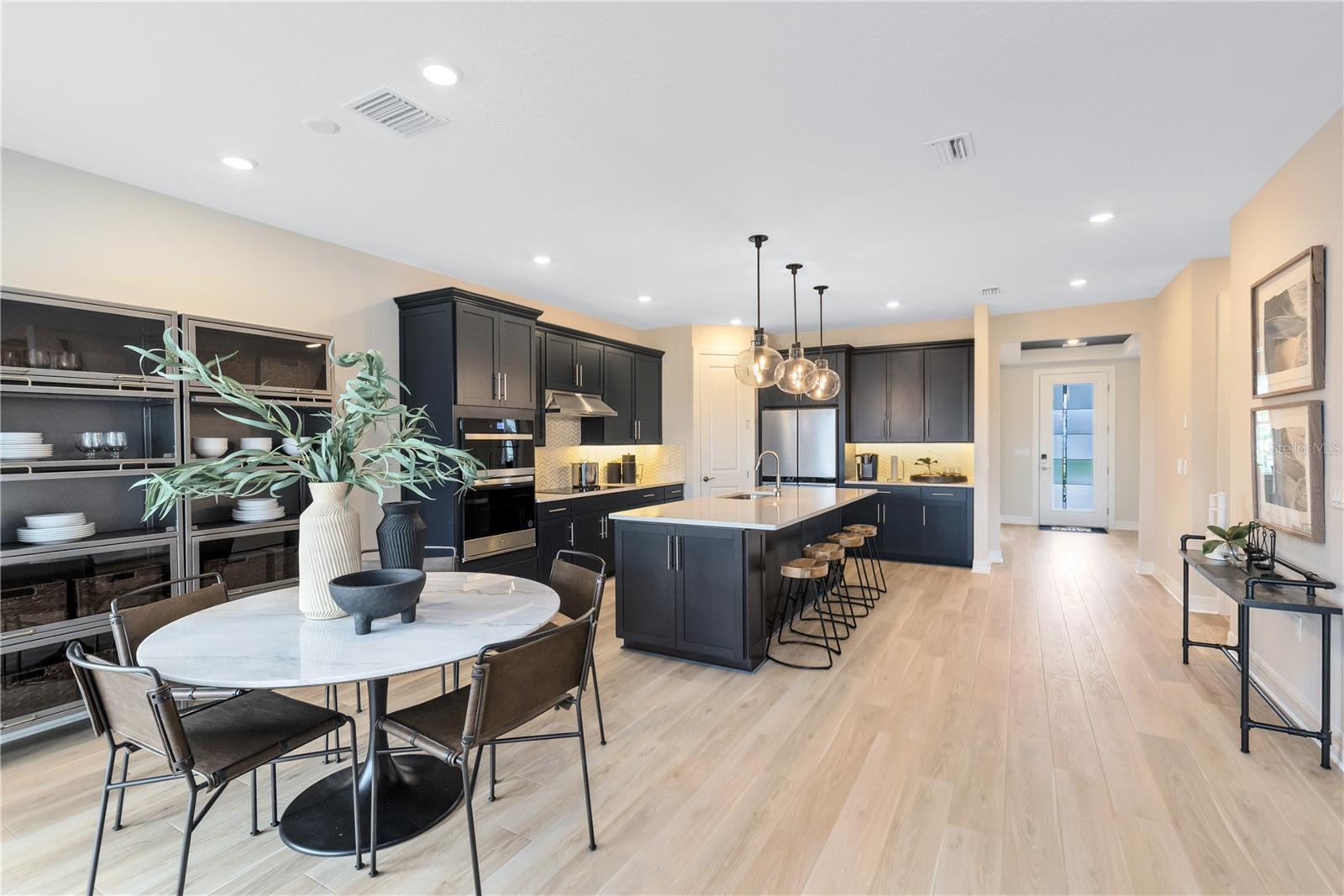 Image 11 of 30 For 5612 Flame Vine Way