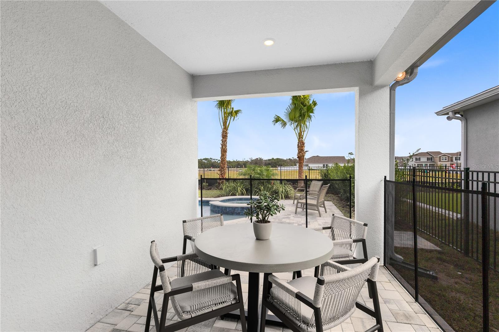 Image 15 of 30 For 5612 Flame Vine Way