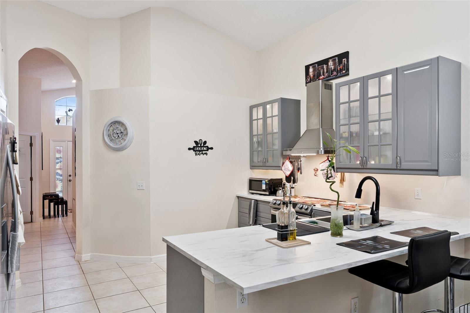 Image 11 of 52 For 1019 Lake Berkley Drive