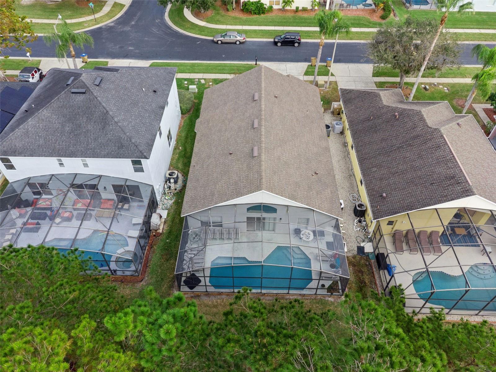 Image 27 of 52 For 1019 Lake Berkley Drive