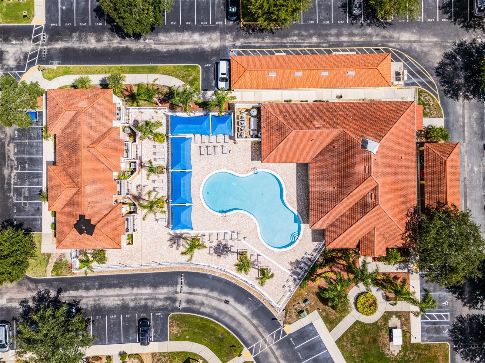 Image 40 of 52 For 1019 Lake Berkley Drive