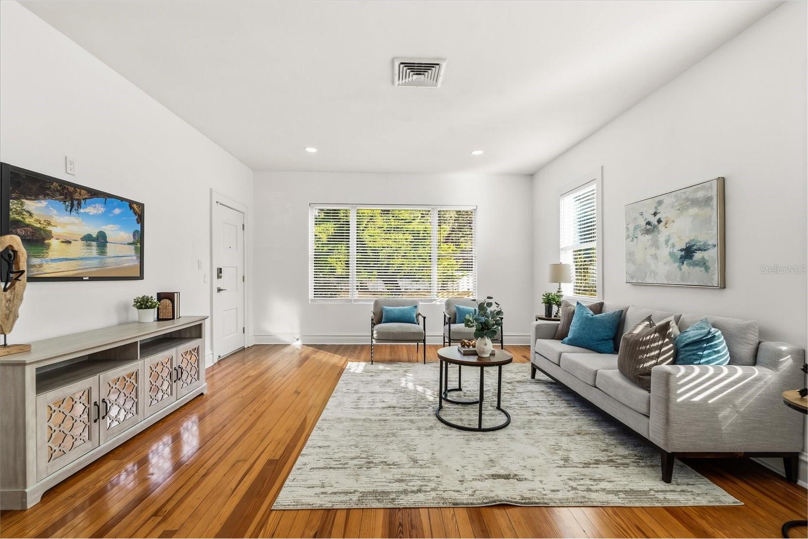 Image 2 of 33 For 520 7th Street