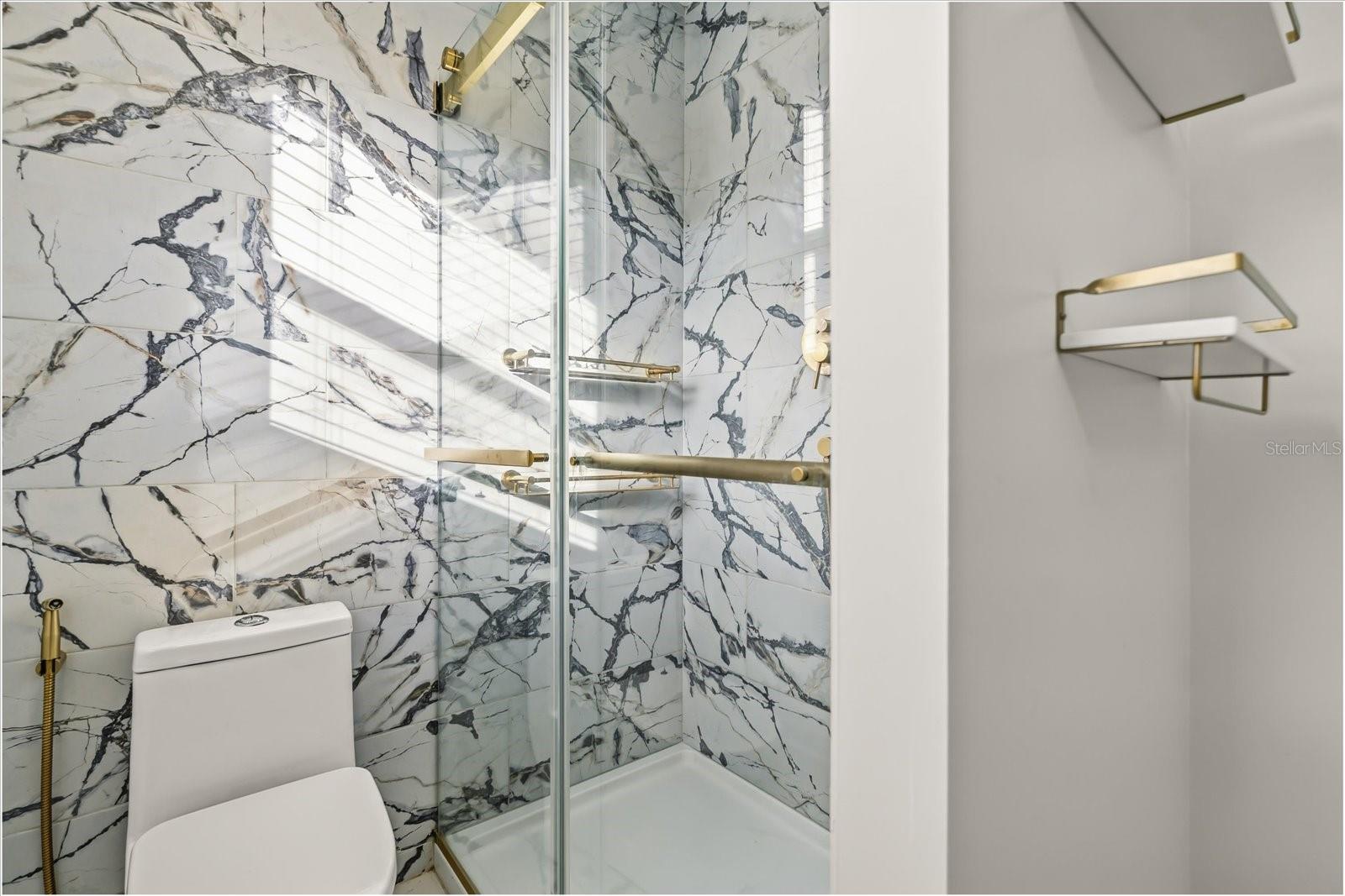 Image 22 of 33 For 520 7th Street