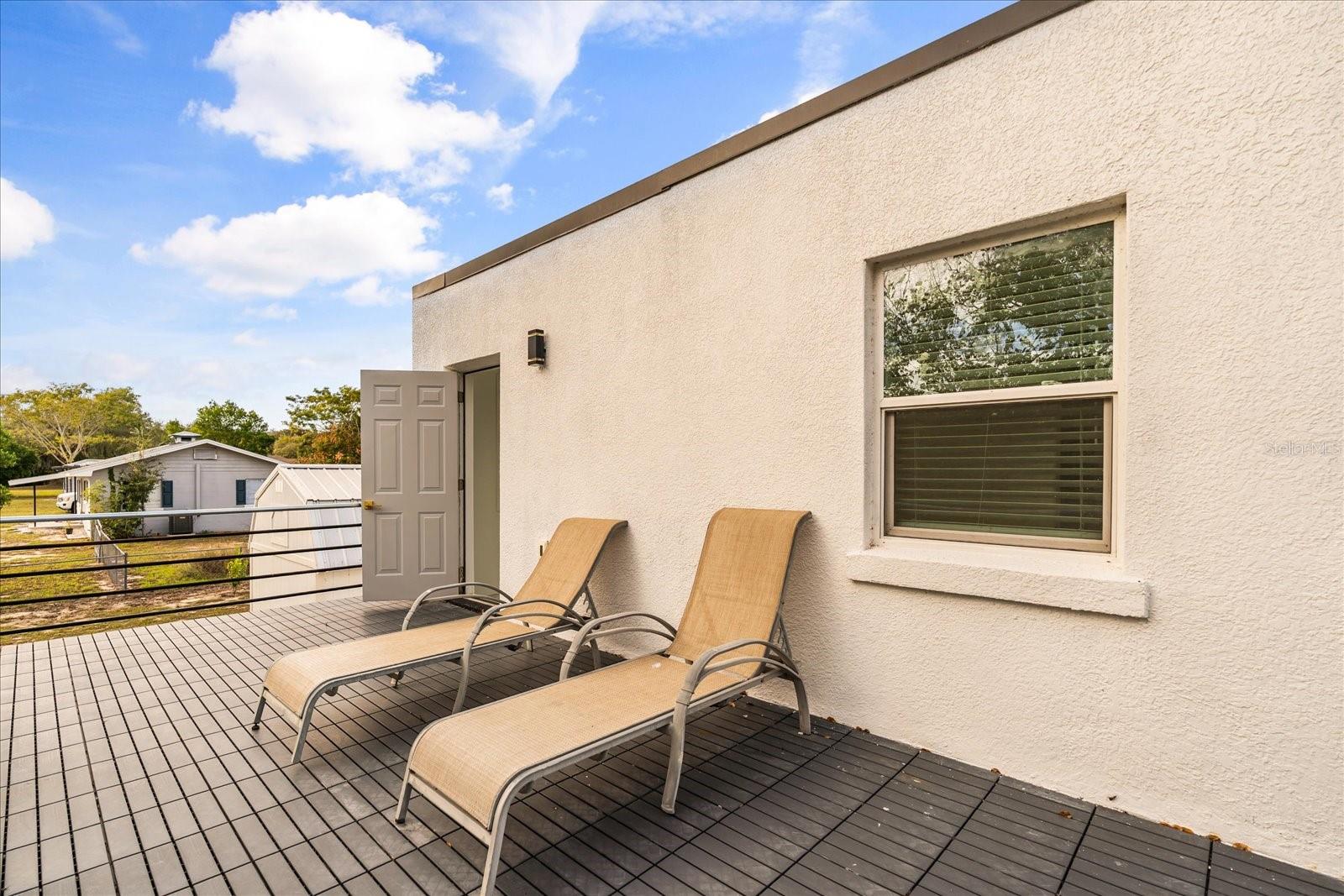 Image 24 of 33 For 520 7th Street