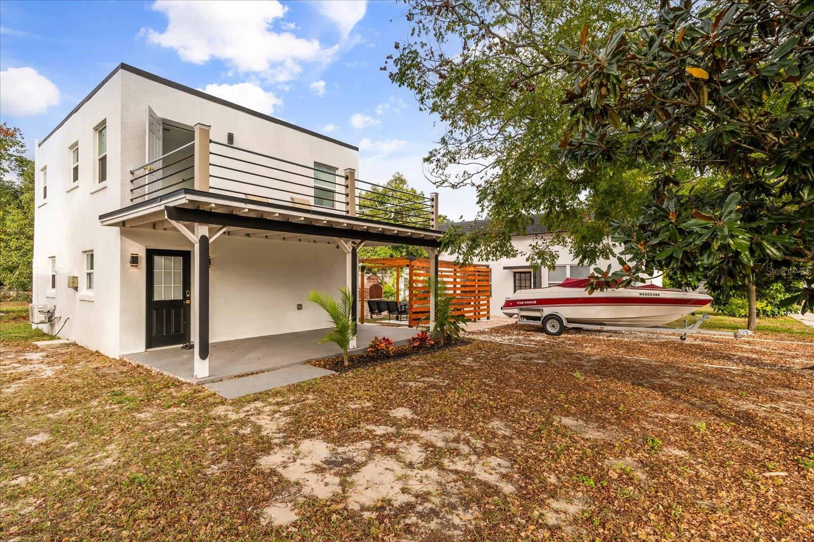 Image 31 of 33 For 520 7th Street