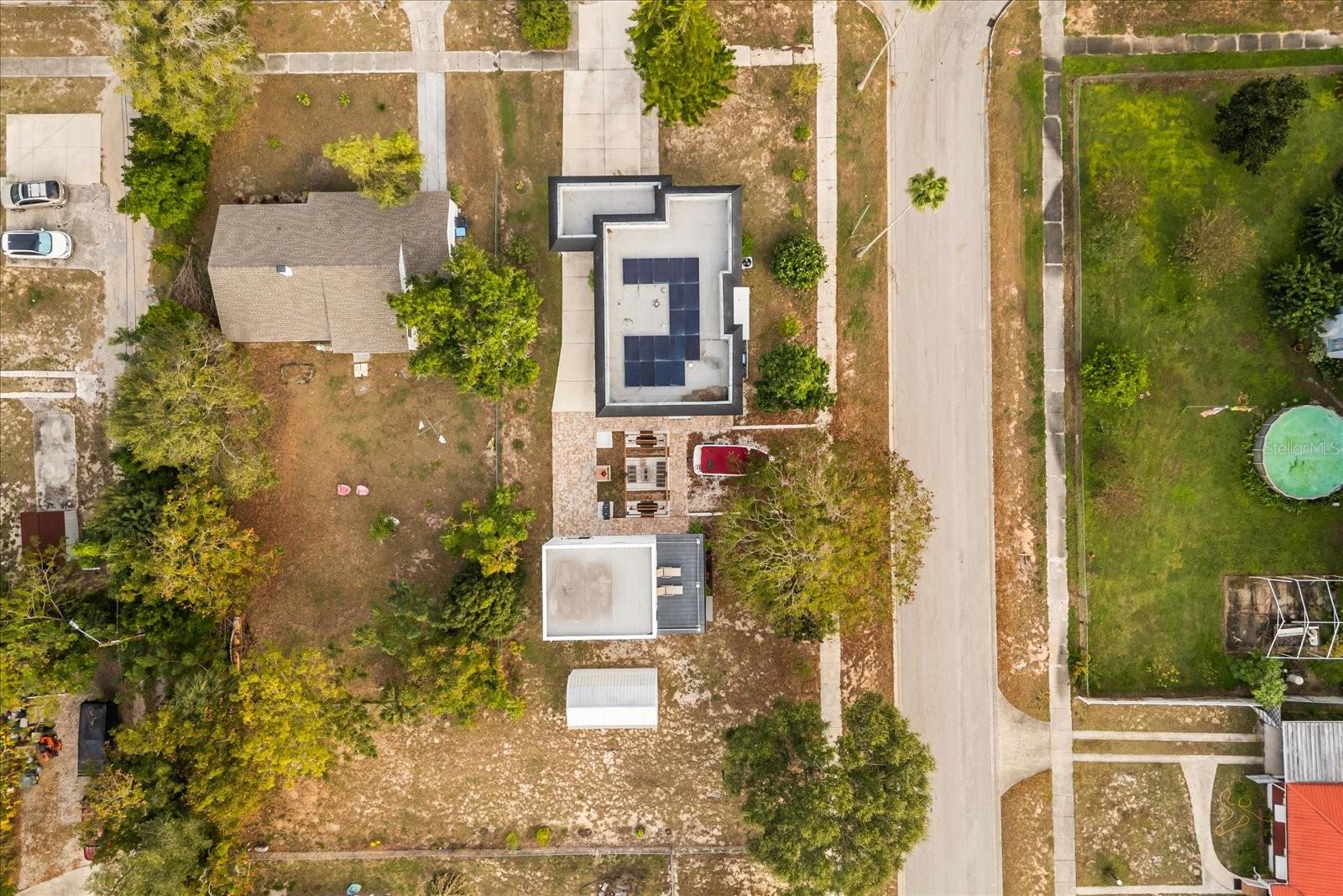 Image 32 of 33 For 520 7th Street