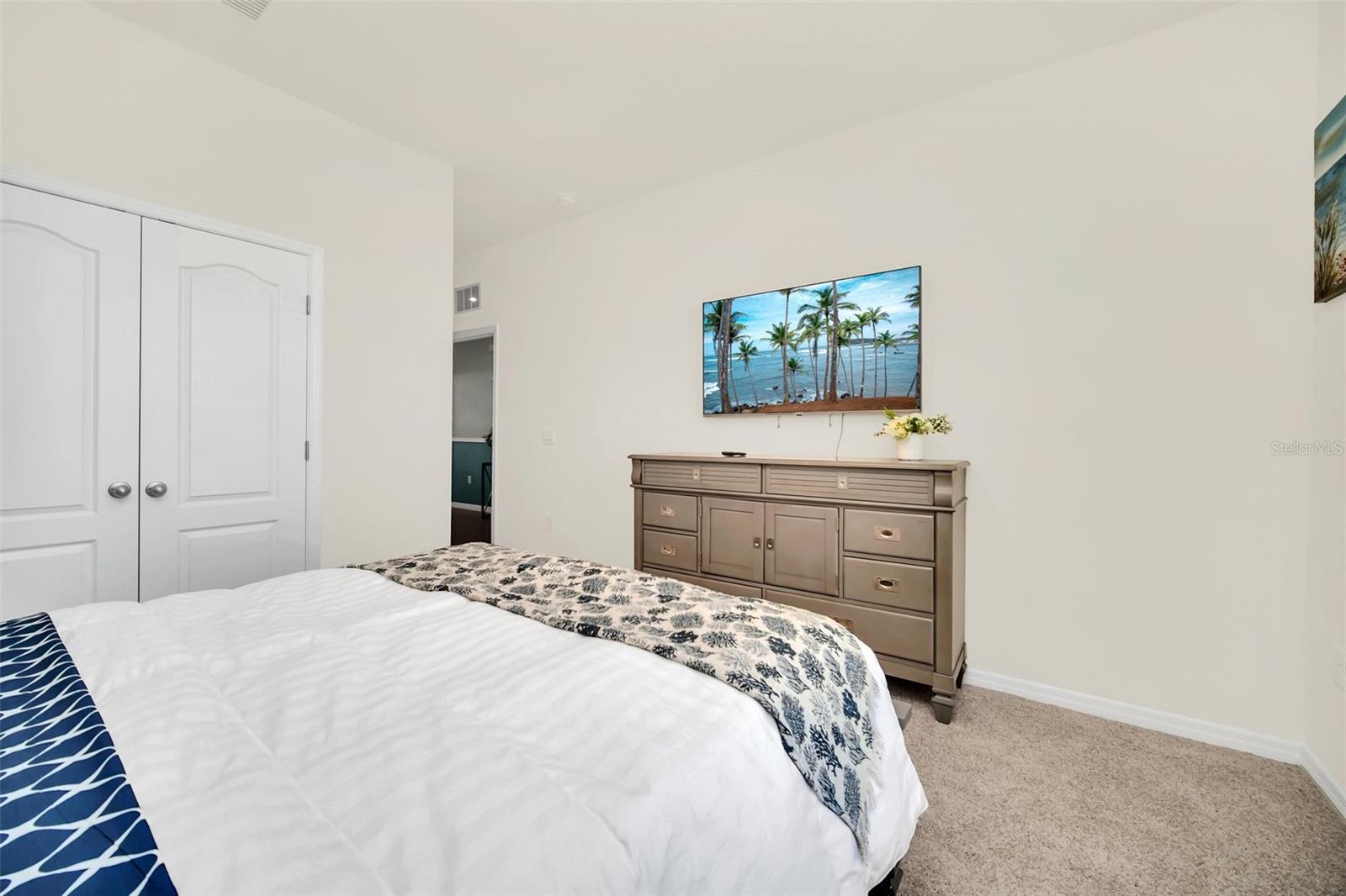 Image 29 of 65 For 7712 Oakmoss Loop