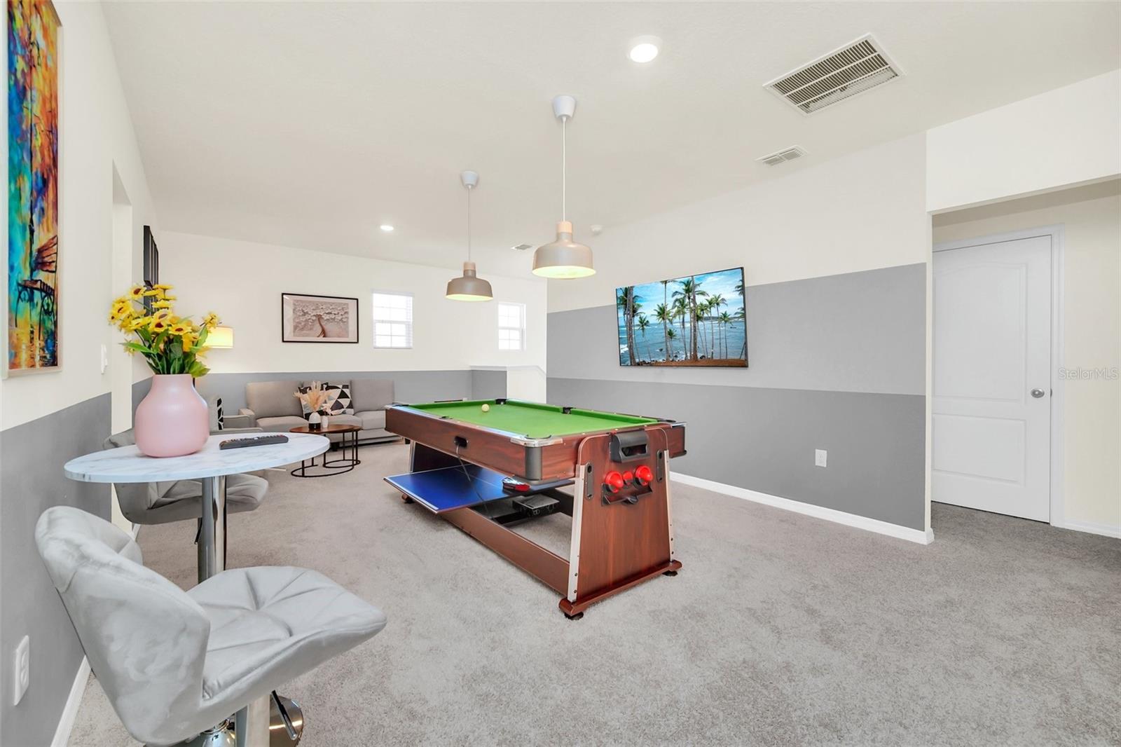 Image 34 of 65 For 7712 Oakmoss Loop