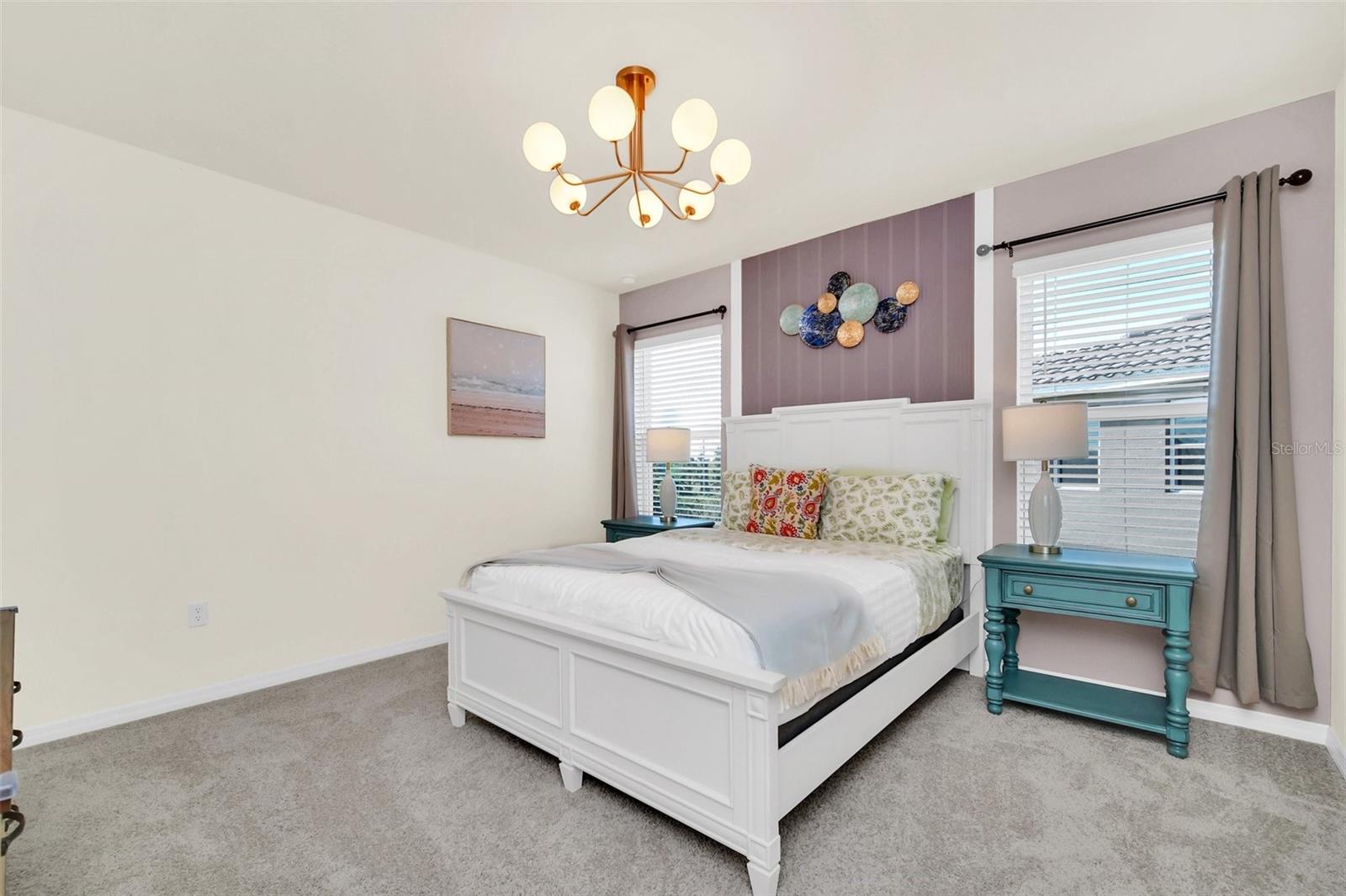 Image 38 of 65 For 7712 Oakmoss Loop