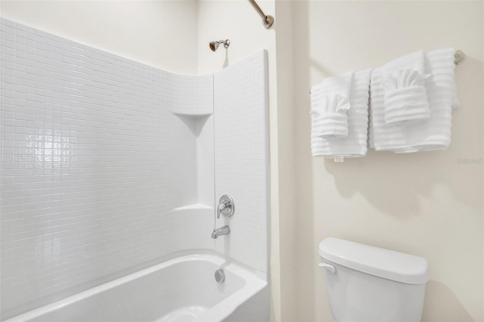 Image 47 of 65 For 7712 Oakmoss Loop