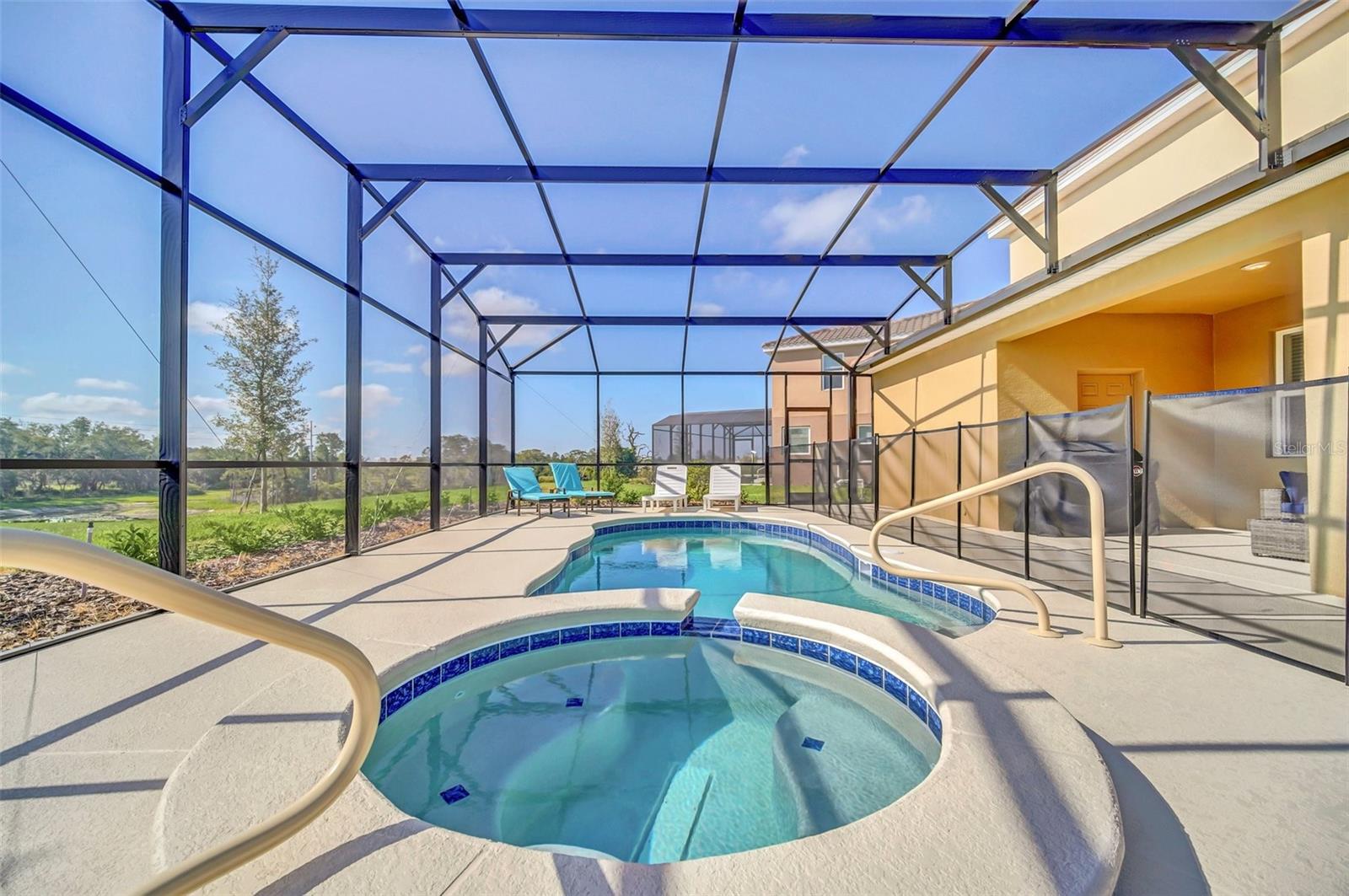 Image 52 of 65 For 7712 Oakmoss Loop