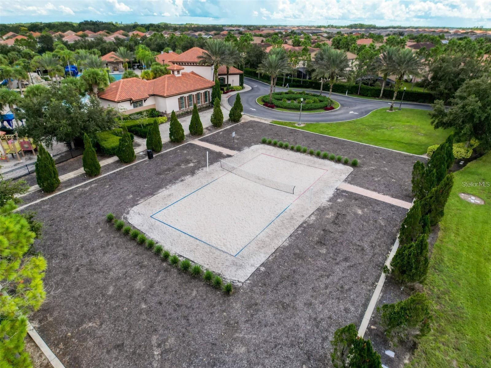 Image 64 of 65 For 7712 Oakmoss Loop