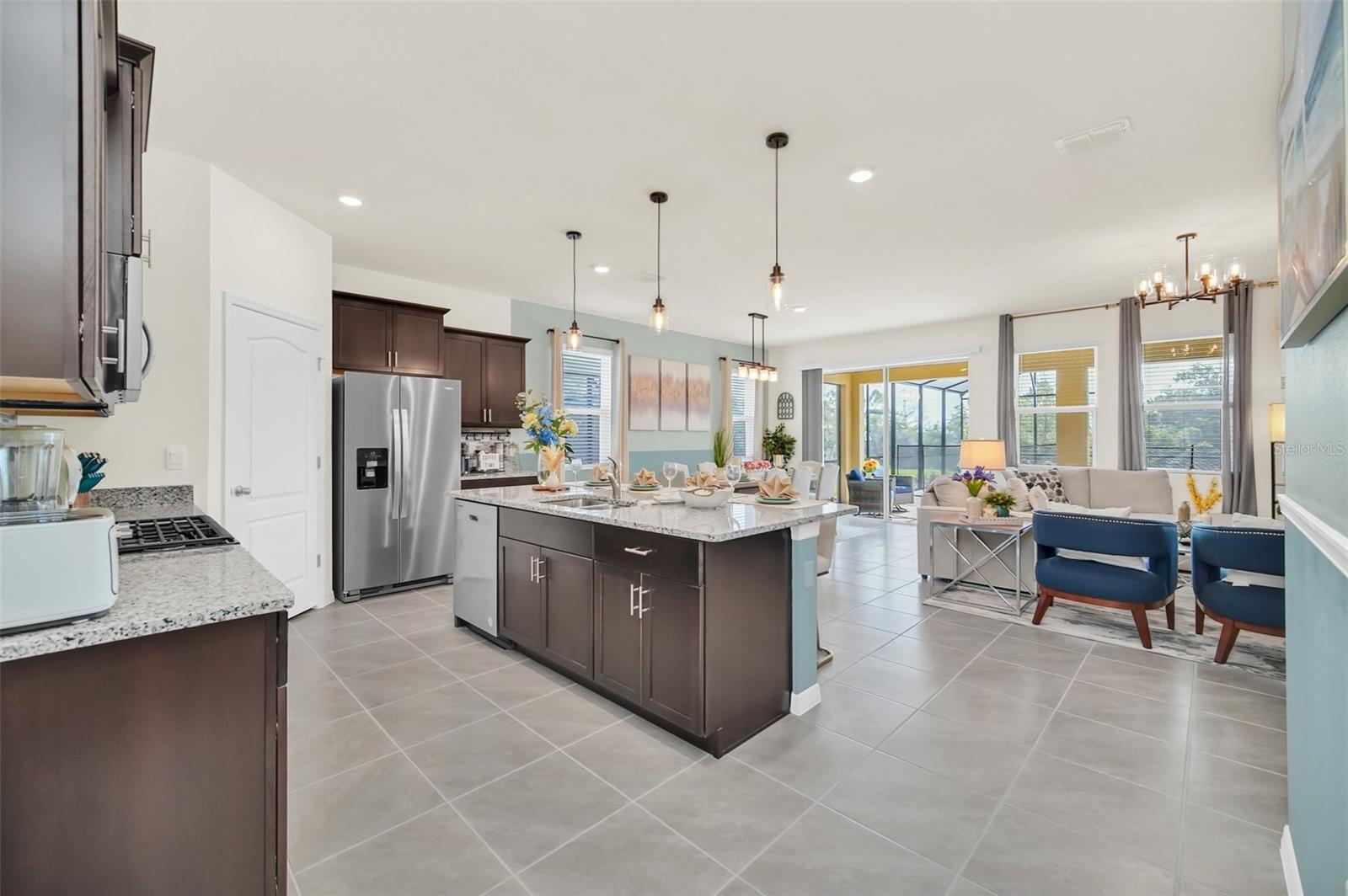 Image 9 of 65 For 7712 Oakmoss Loop