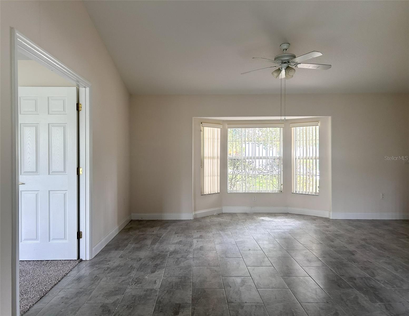 Image 8 of 23 For 1150 Chase Drive