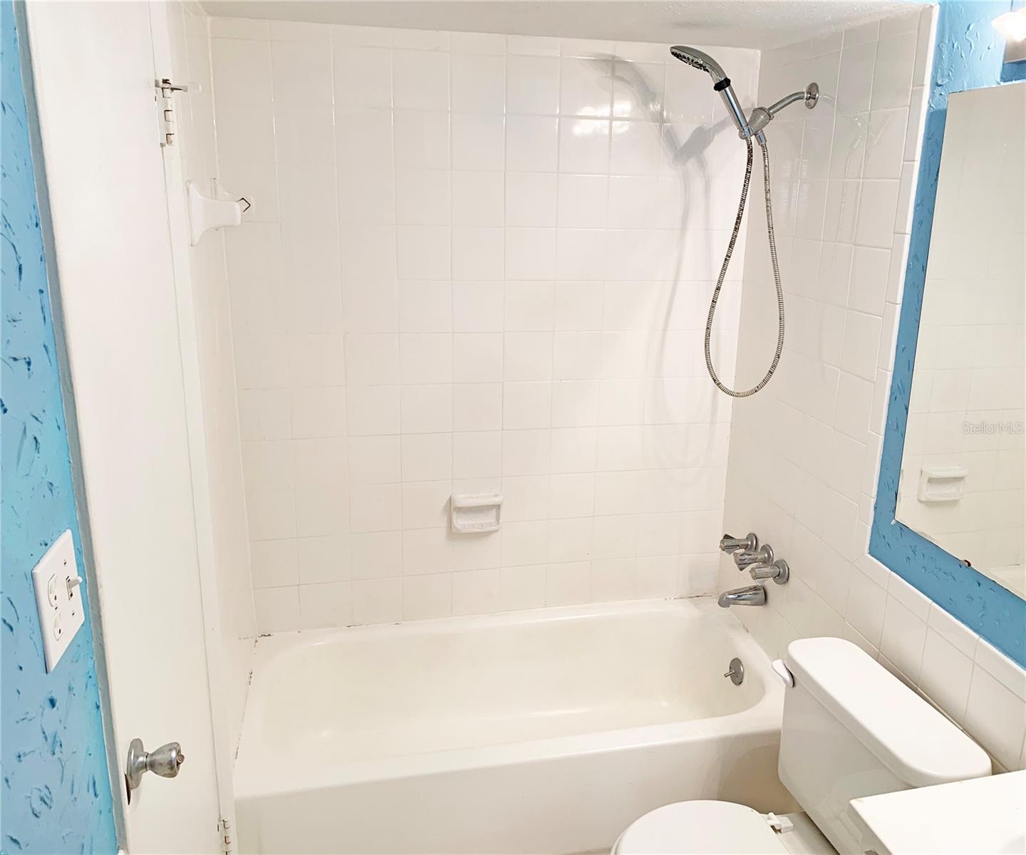 Image 10 of 21 For 125 Springwood Circle D