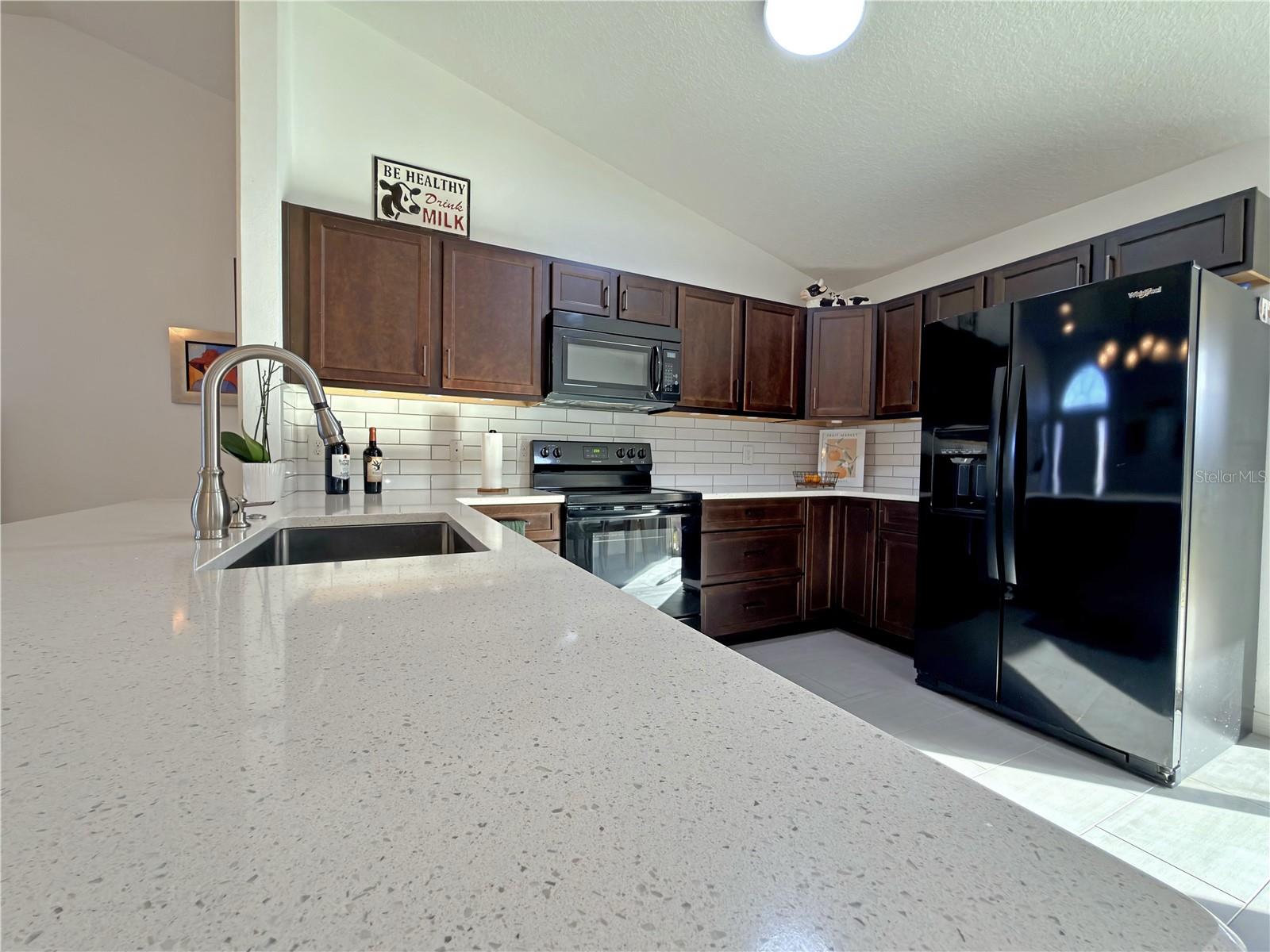 Image 10 of 31 For 13642 Citrus Farms Drive