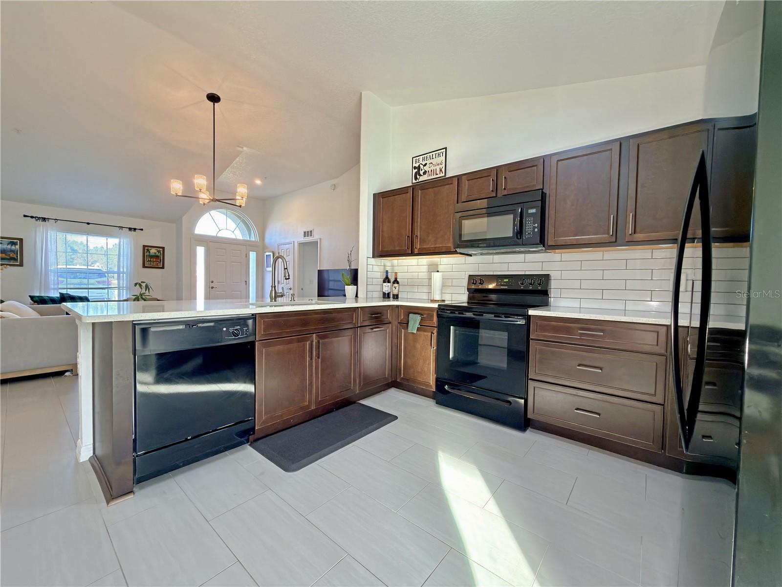 Image 11 of 31 For 13642 Citrus Farms Drive