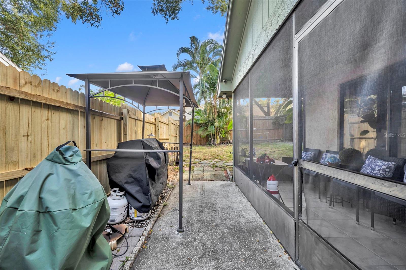 Image 21 of 24 For 1831 Summit Chase Avenue