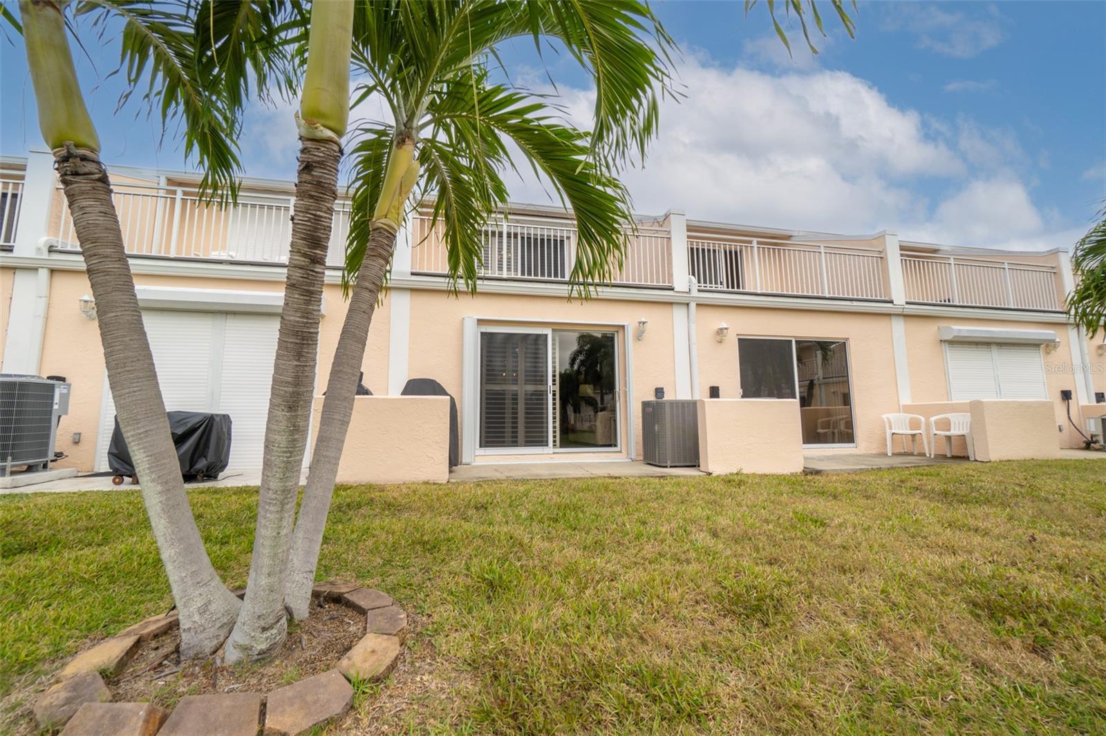 Image 18 of 37 For 145 Escambia Lane 103