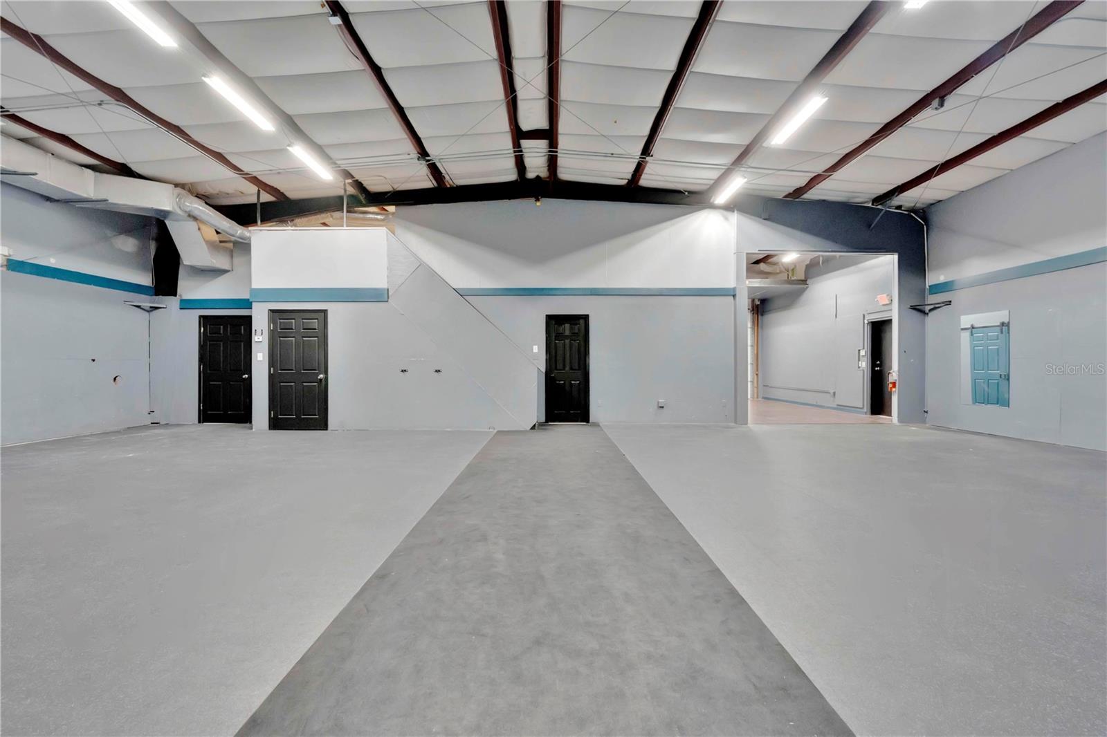 Image 27 of 47 For 5515 Orange Avenue