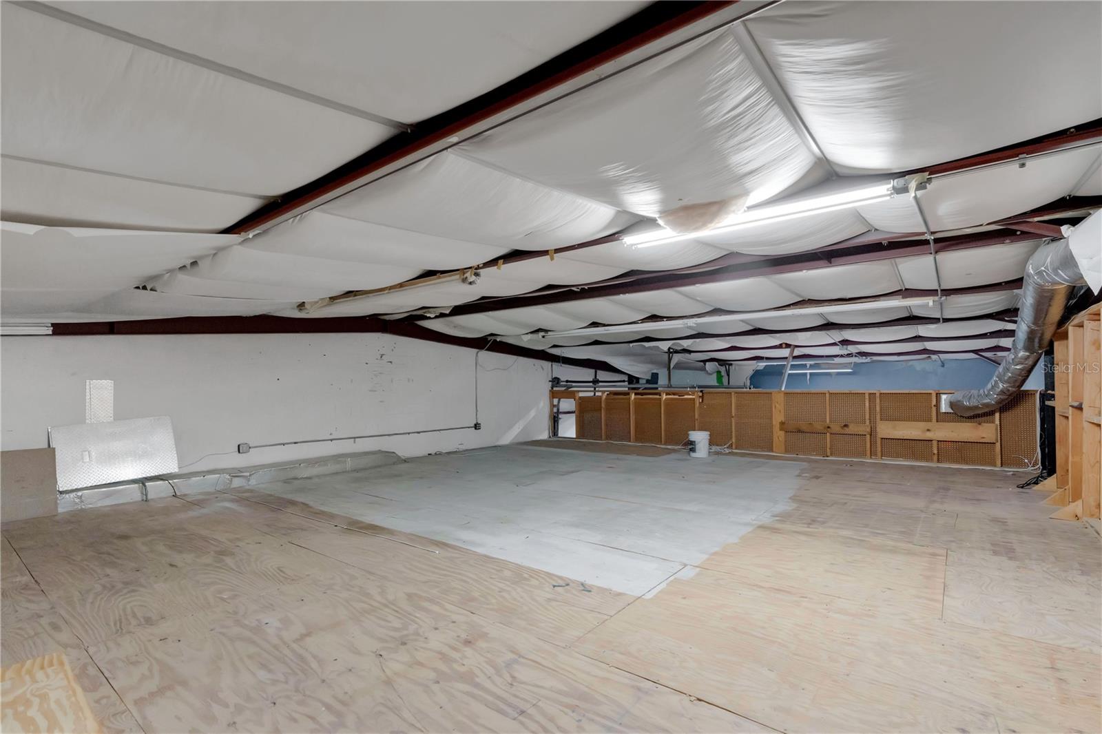 Image 31 of 47 For 5515 Orange Avenue