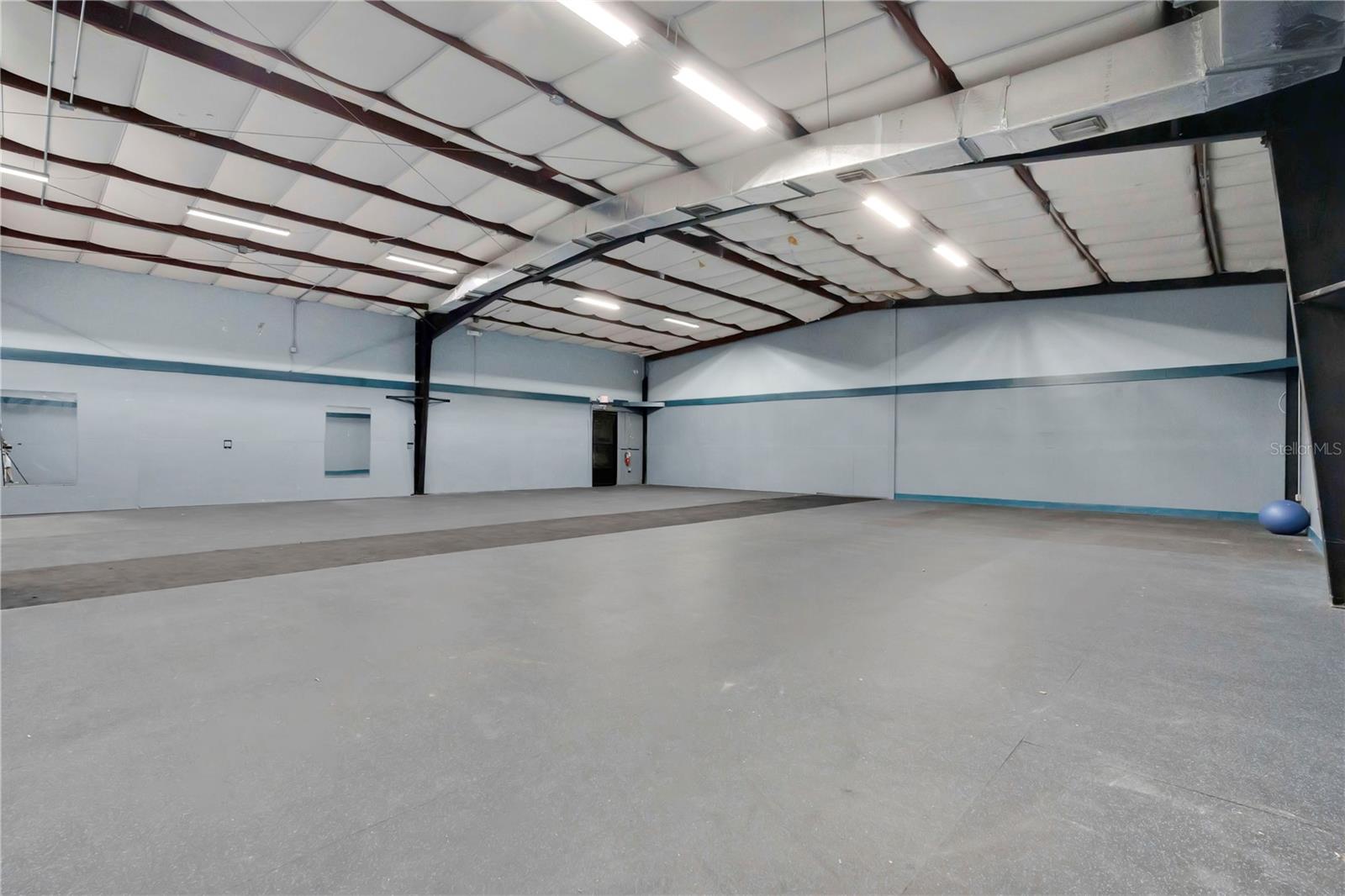 Image 34 of 47 For 5515 Orange Avenue